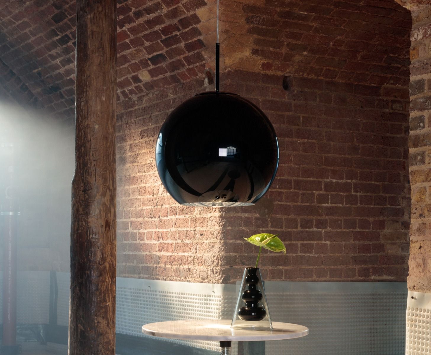 Kupferschwarz hängende Lampe