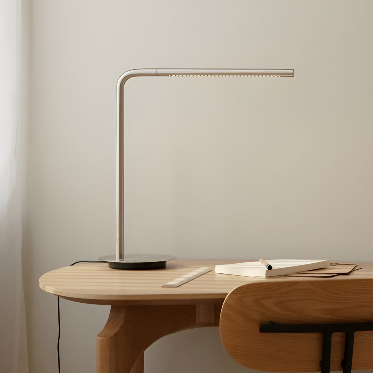 Tischlampe OMNI silber
