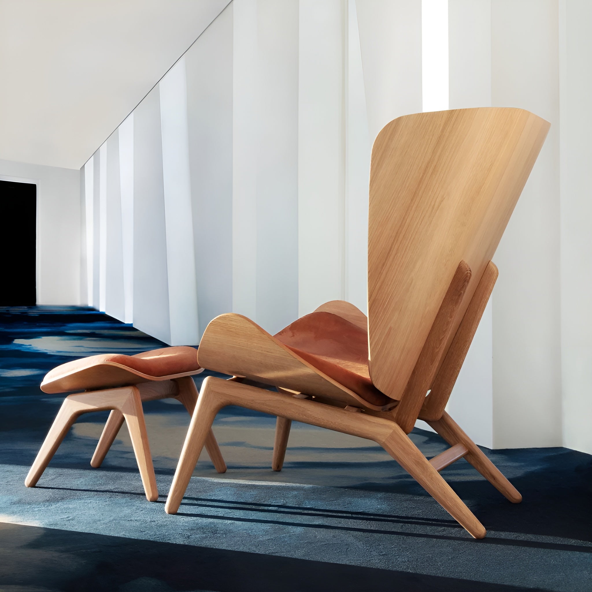 Fußhocker READER cognacfarbene Leder mit Eichenbasis