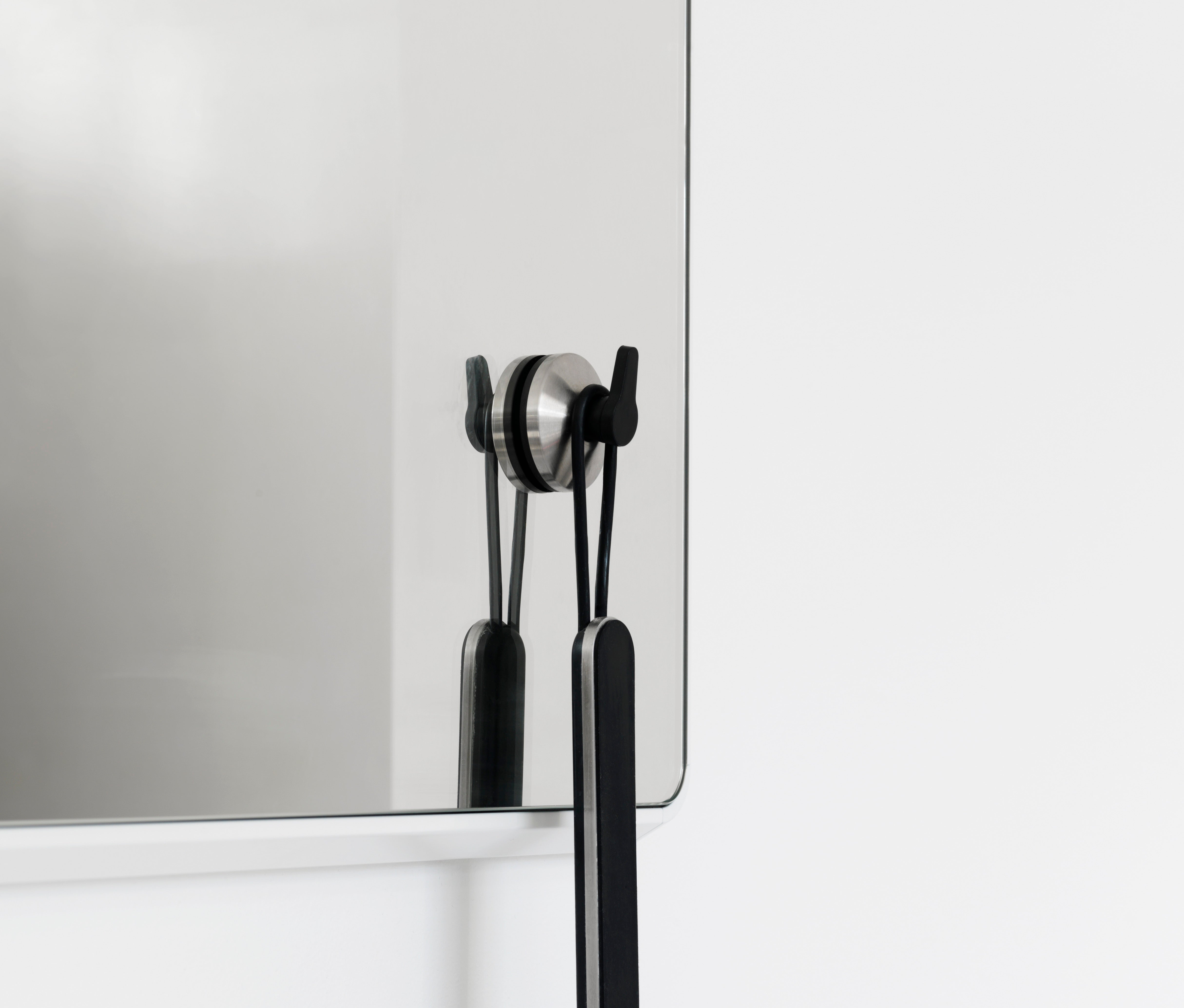 VIPP Steel Bathroom Hook Set with Suction Cup