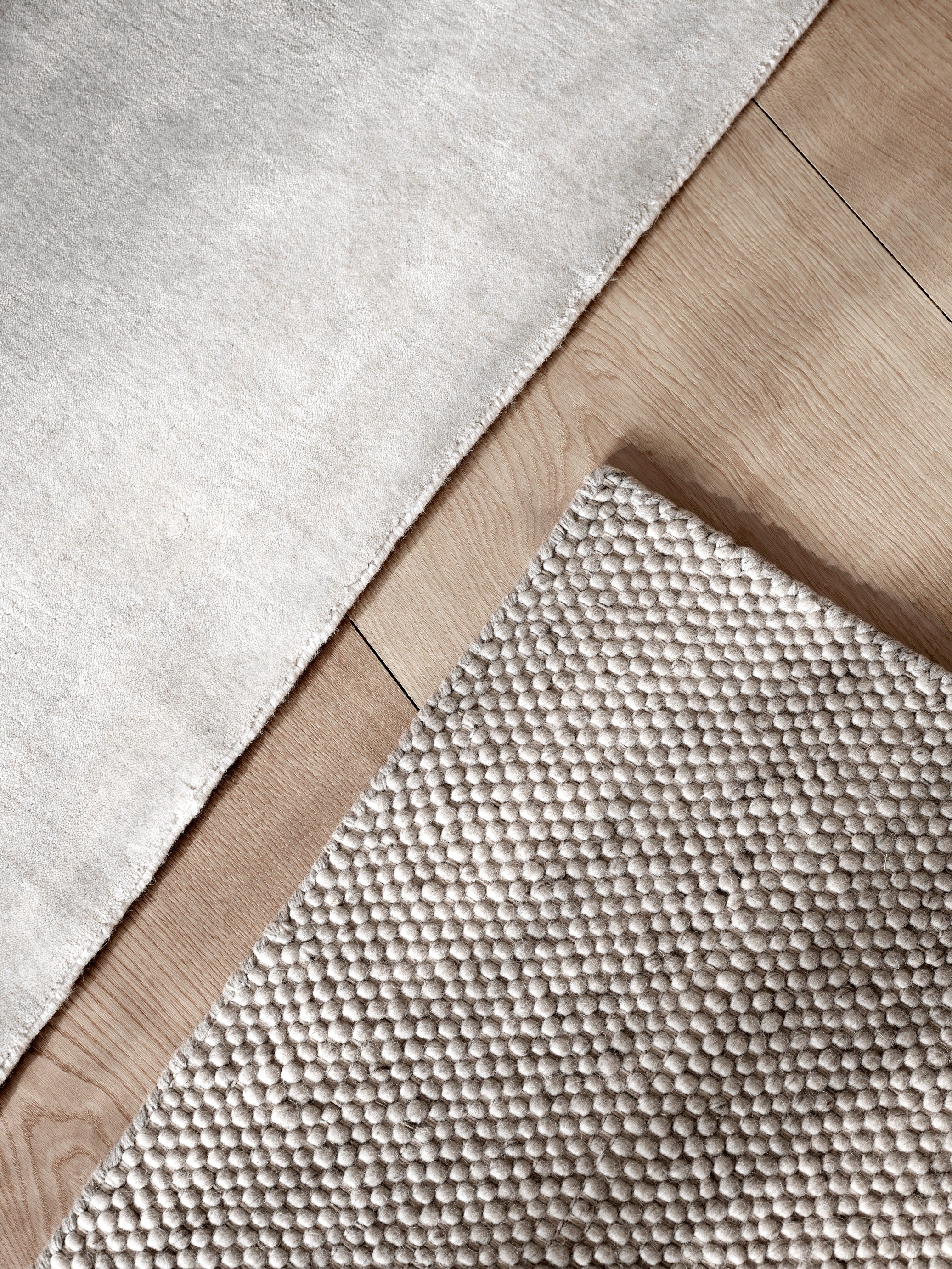 Rug 143 beige wool
