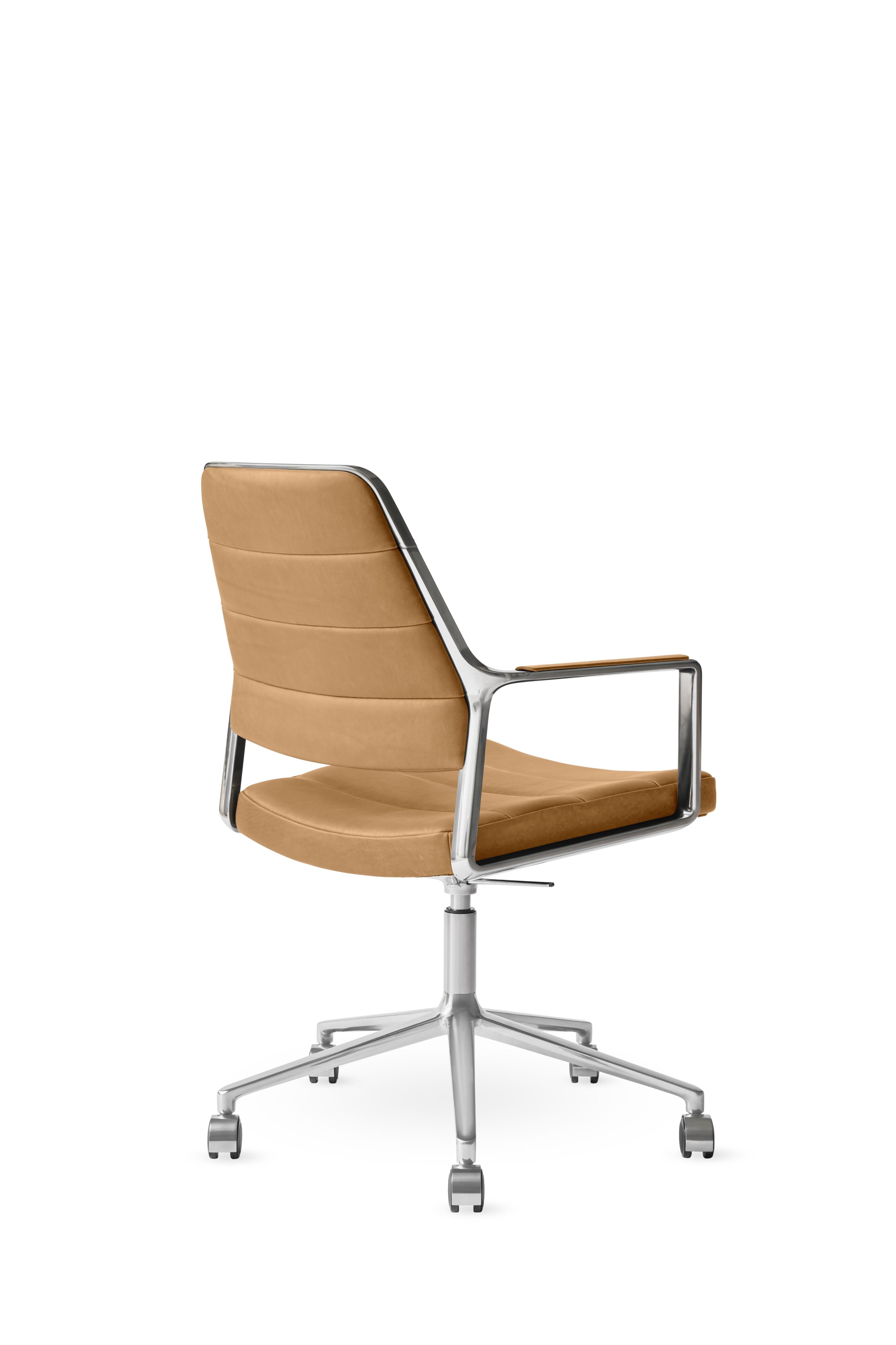 Bürostuhl 455+ aus karamelbraunem Leder mit Metallbasis