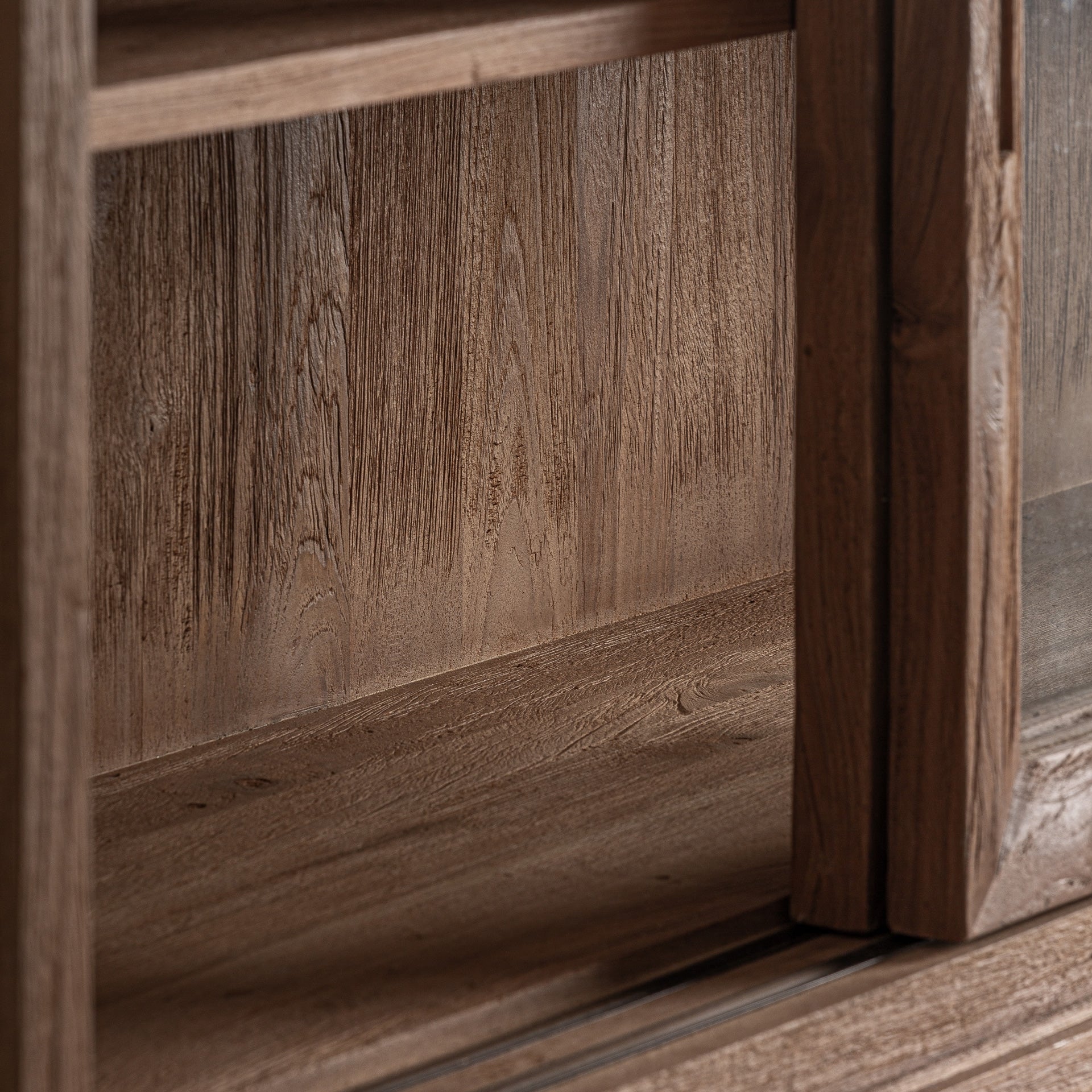 BROICH Display Cabinet Teak Wood