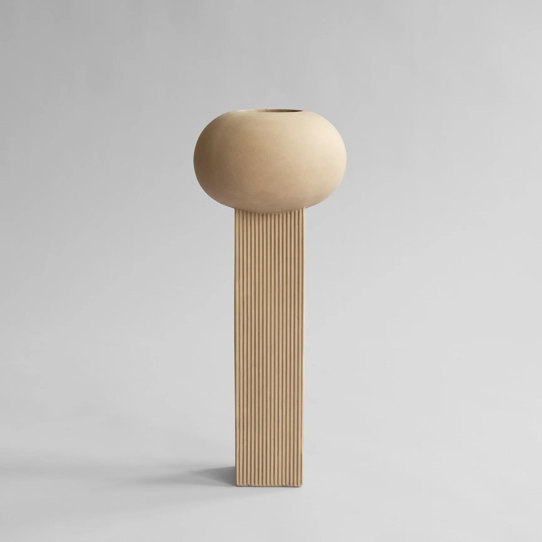 Wazon EMPIRE piaskowy 101 Copenhagen Eye on Design