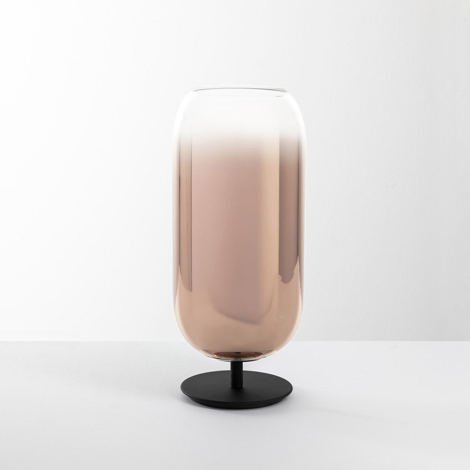 Tischlampe GOPLE kupfer mit schwarzem Fuß