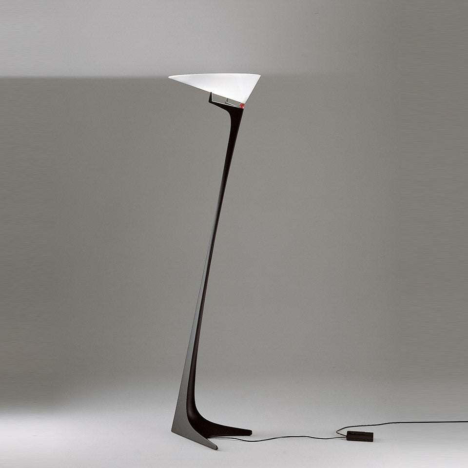 MONTJUIC black floor lamp