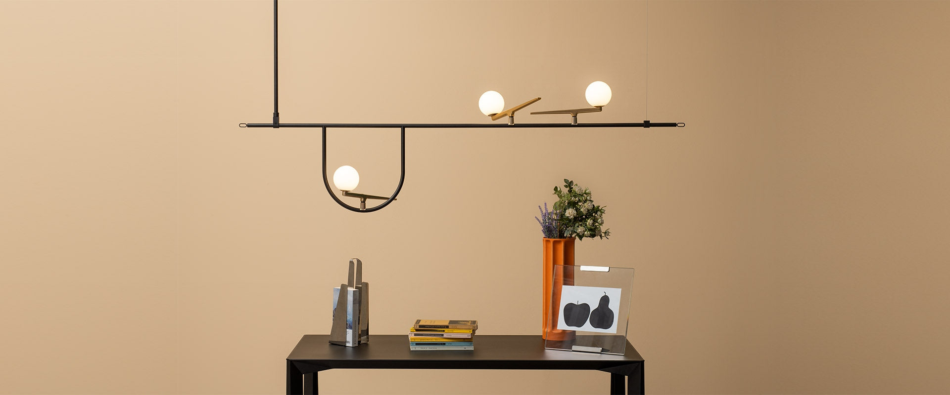 YANZI 1 Pendant Lamp Black with Gold