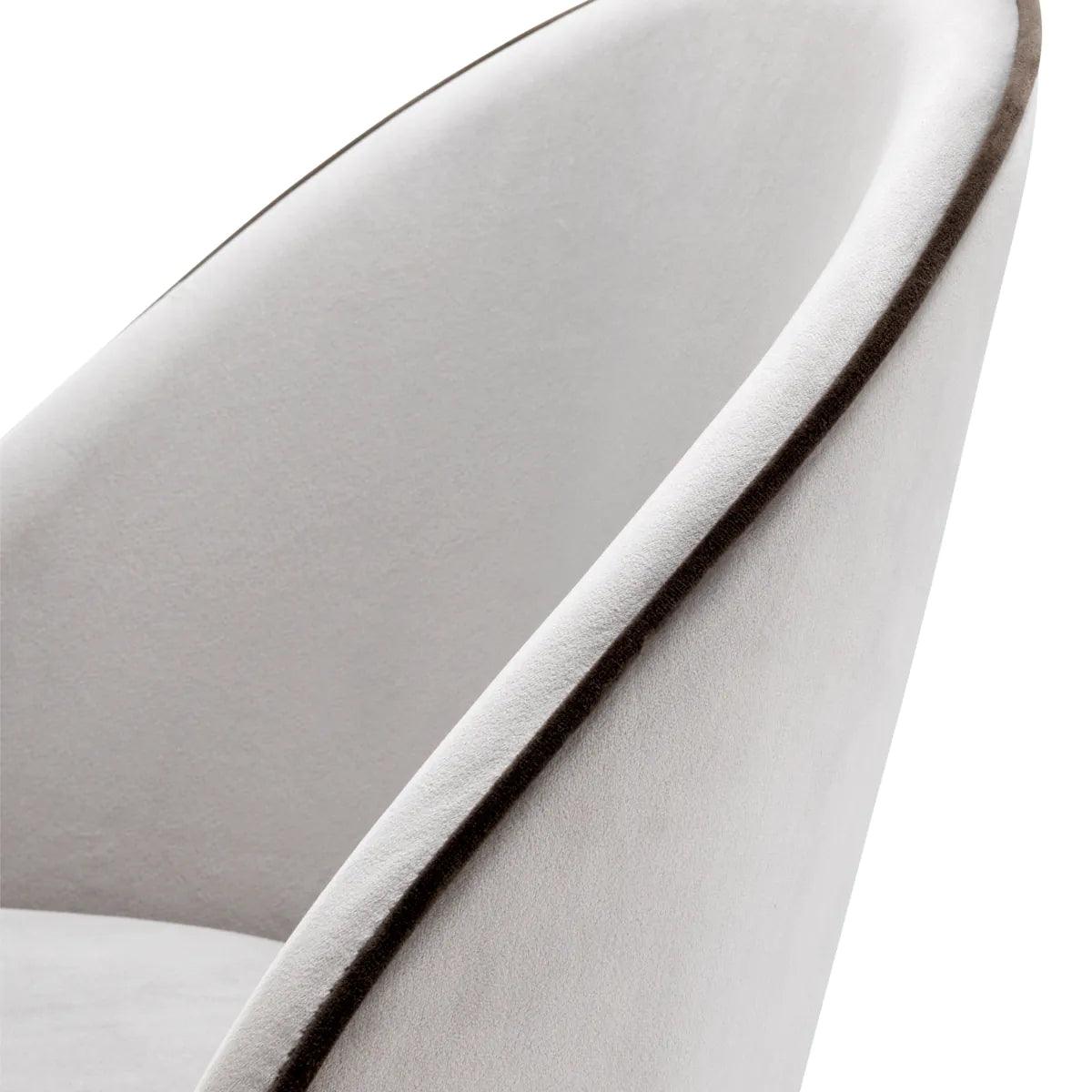 Zestaw krzeseł aksamitnych COOPER jasnoszary Eichholtz Eye on Design