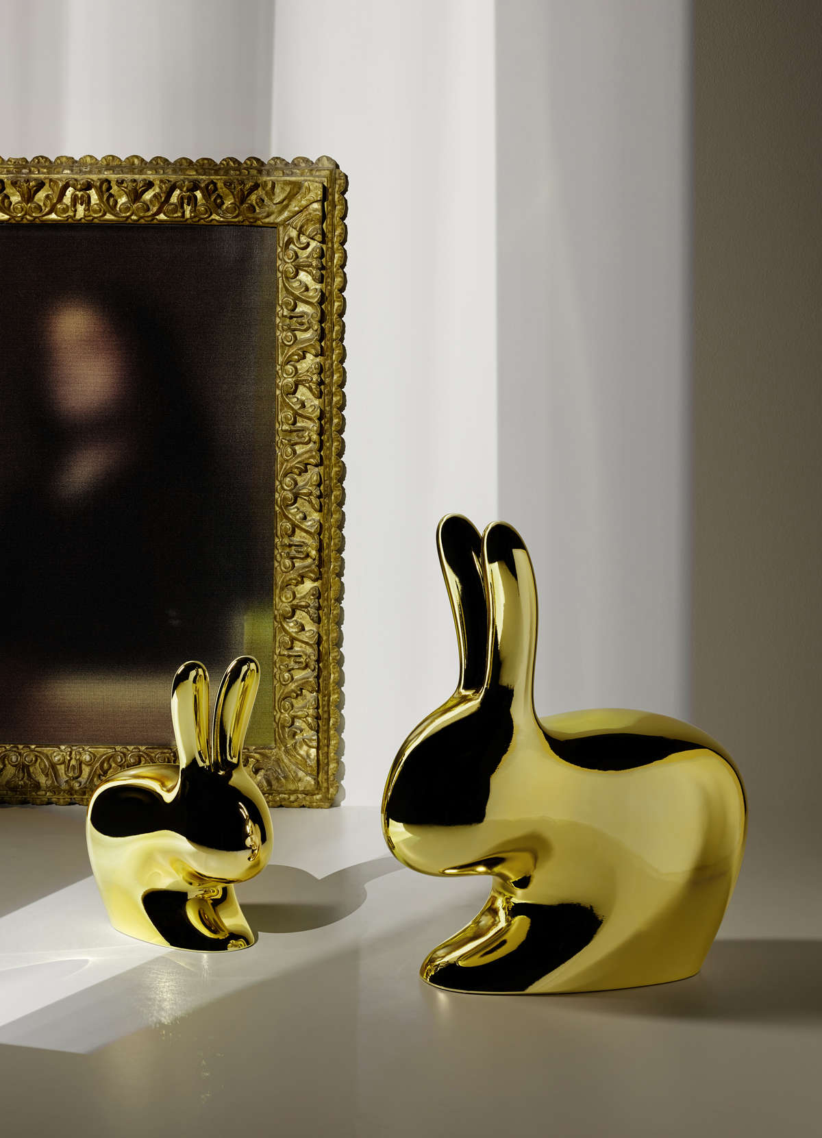 Krzesło RABBIT MINI złoty Qeeboo Eye on Design
