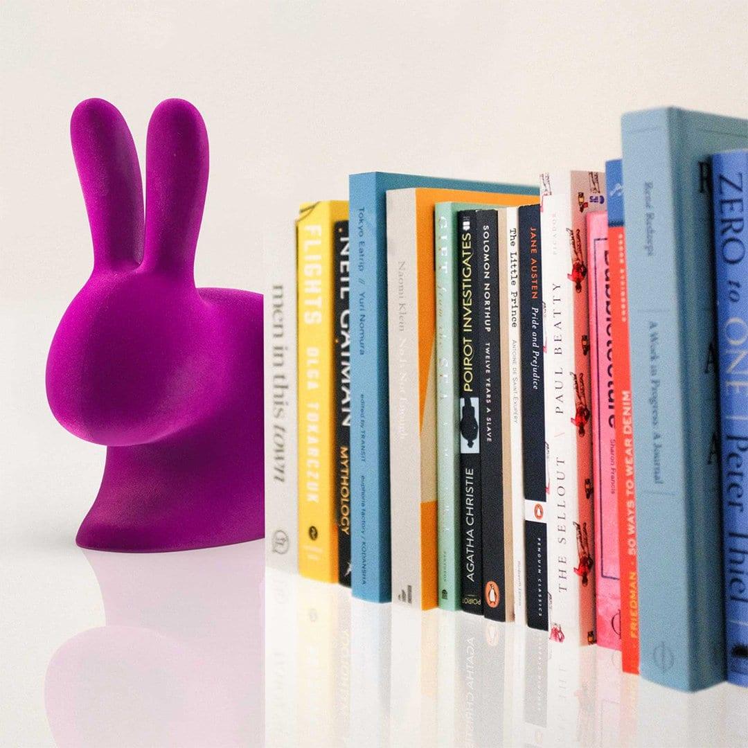 Podpórka do książek RABBIT VELVET fioletowy Qeeboo Eye on Design