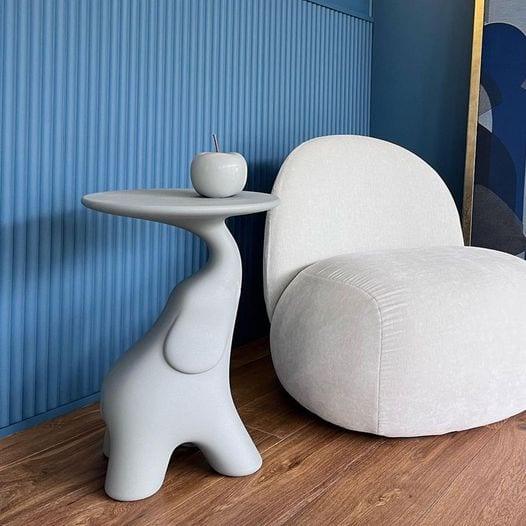 Stolik PAKO jasnoniebieski Qeeboo Eye on Design