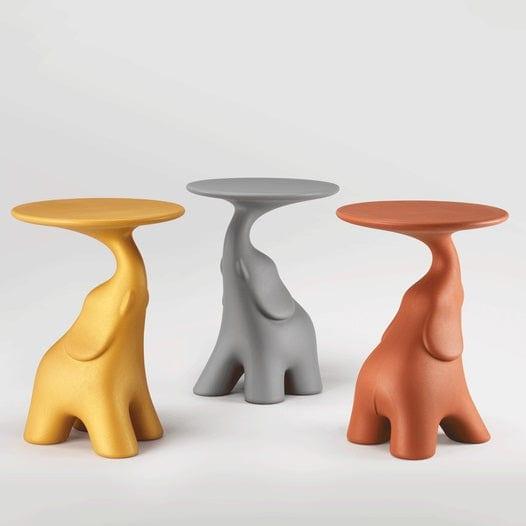 Stolik PAKO jasnoniebieski Qeeboo Eye on Design