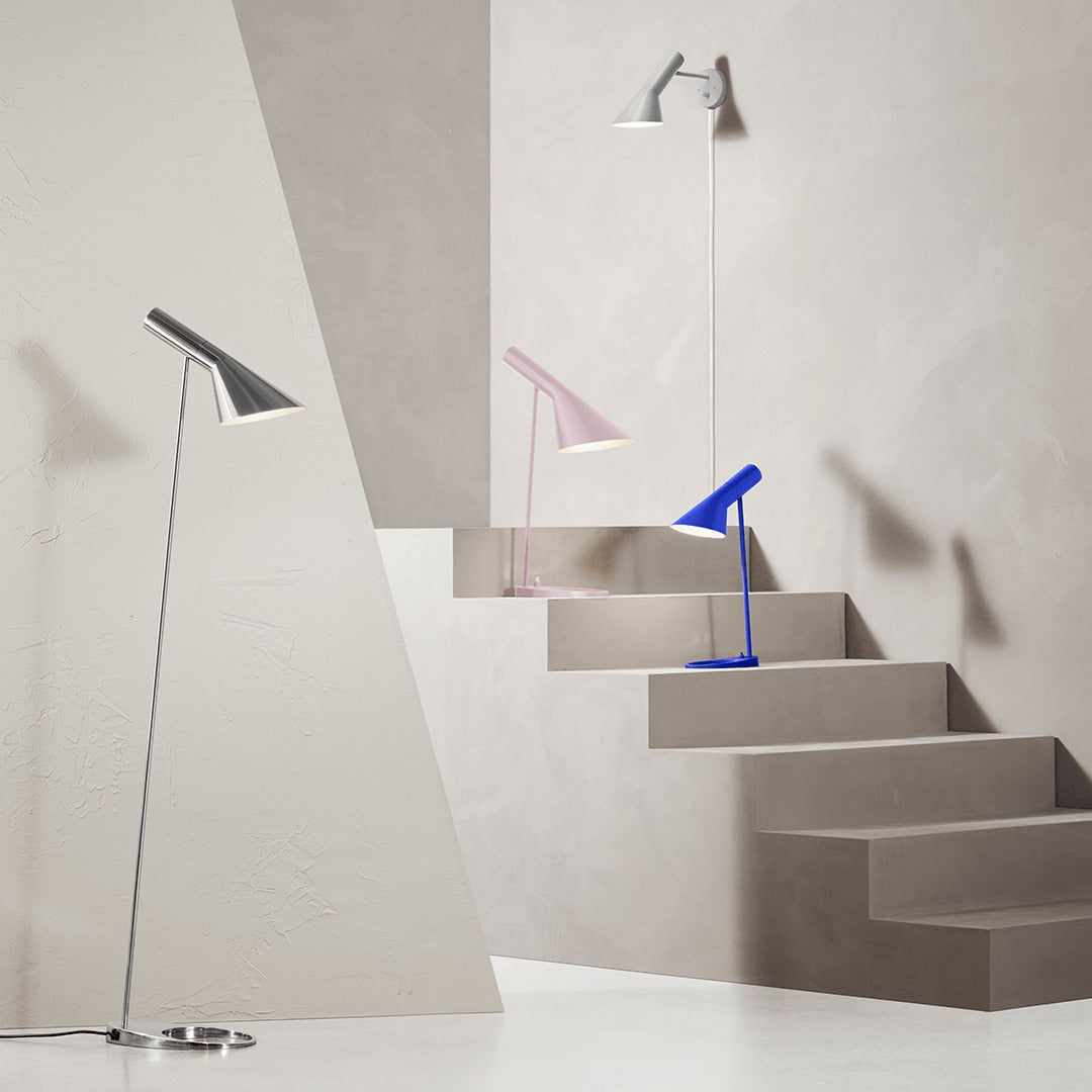 Lampa podłogowa AJ polerowana stal nierdzewna