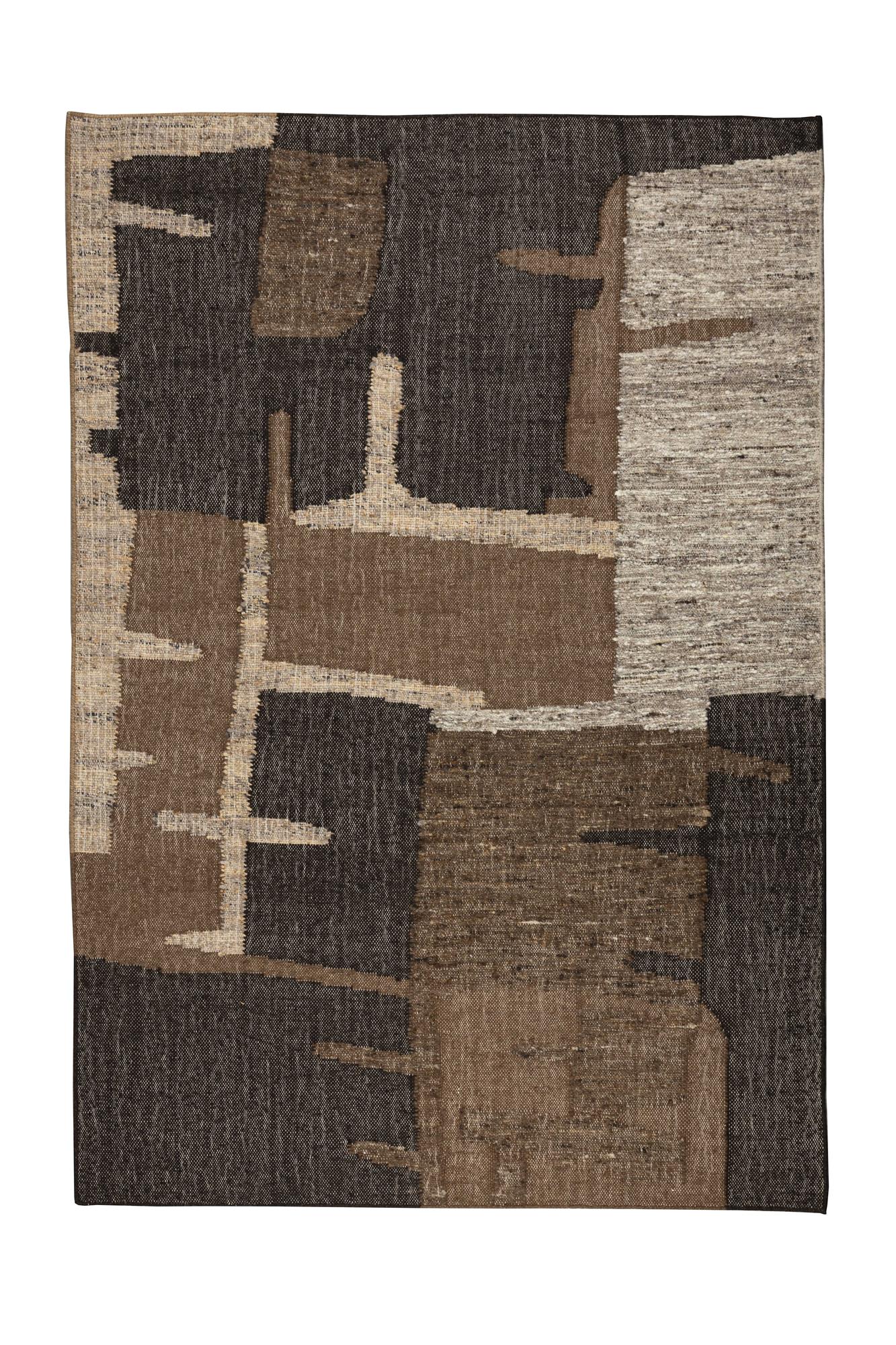 Brown briton rug