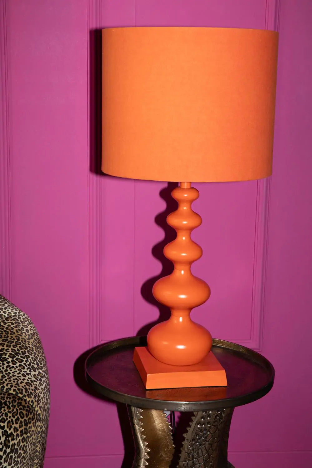 WHEN ORANGE IS KING Tischleuchte orange