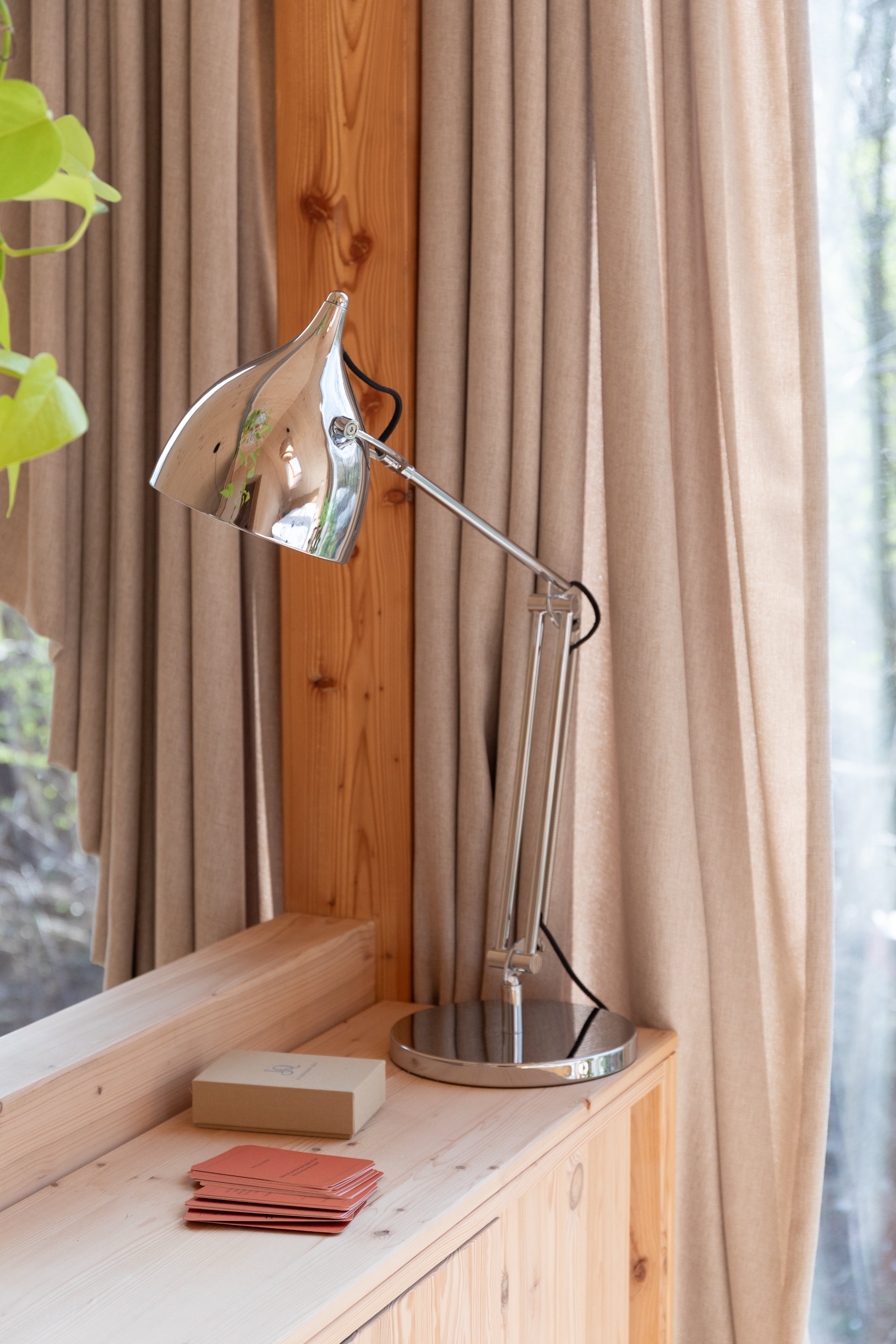 Schreibtischlampe READER silber
