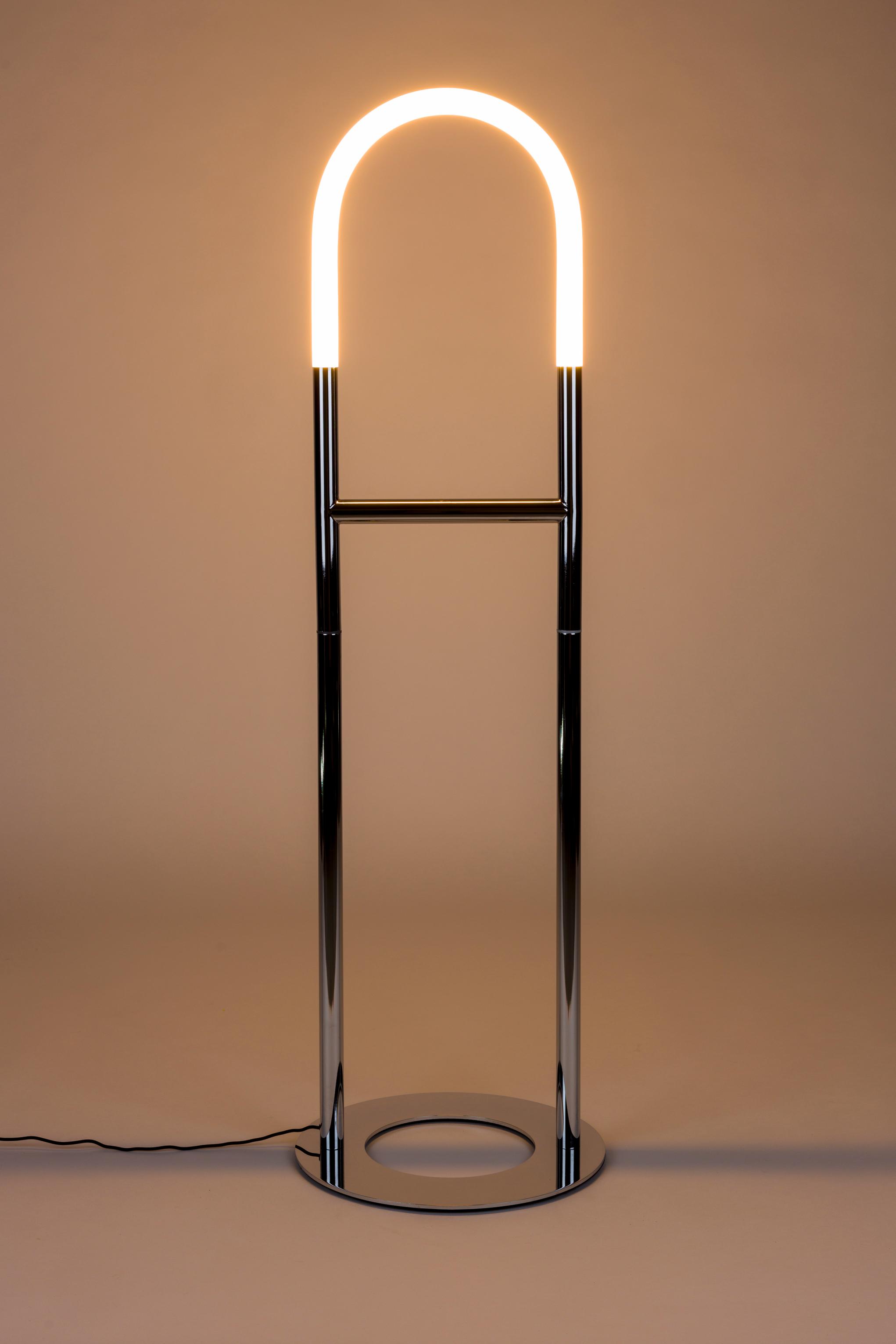 Stehlampe ARCH silber