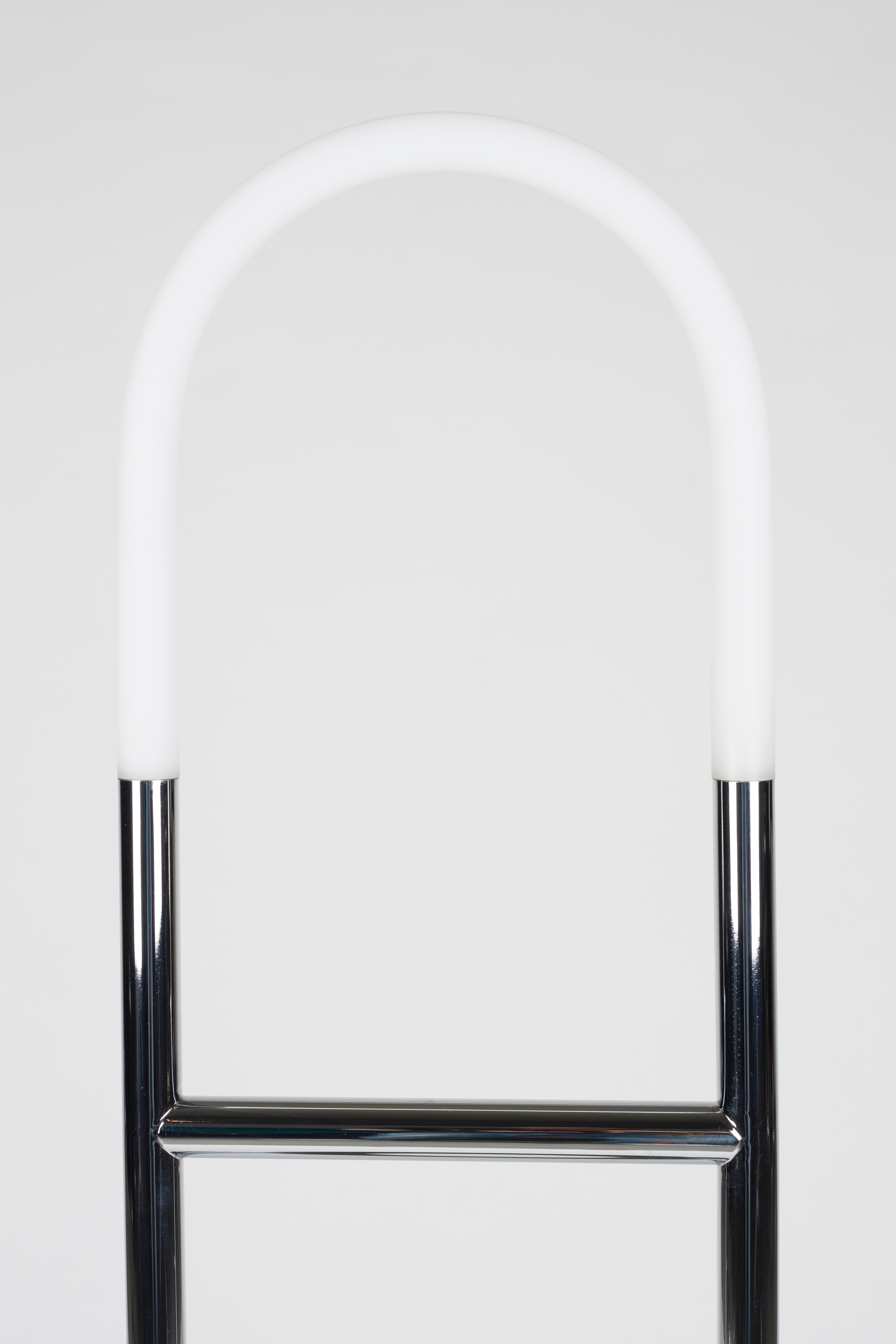 Stehlampe ARCH silber