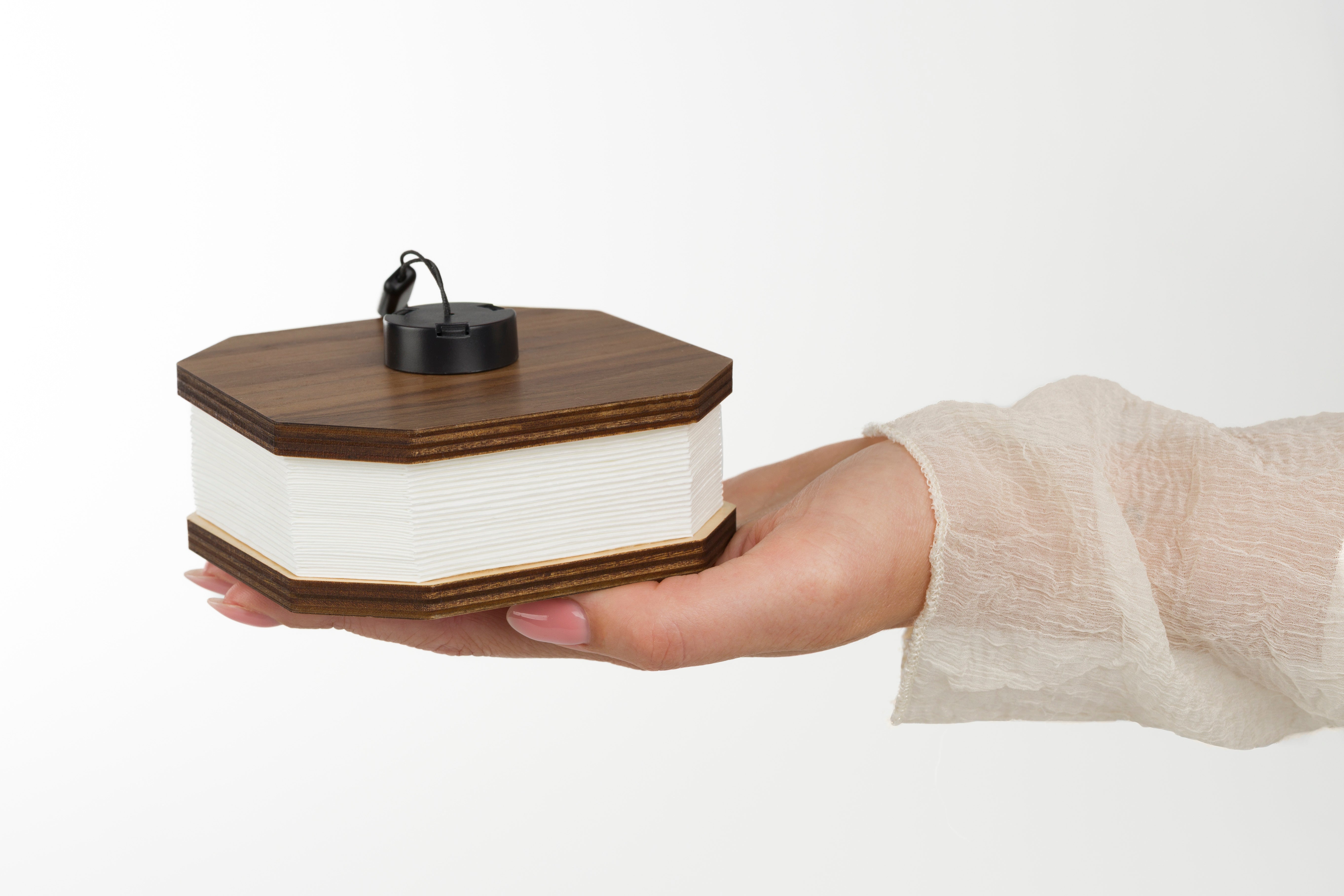 Tragbare Lampe CAKE fornir orzechowy z białym