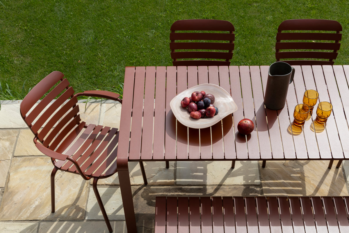 Gartenstuhl mit Armlehnen VONDEL rot