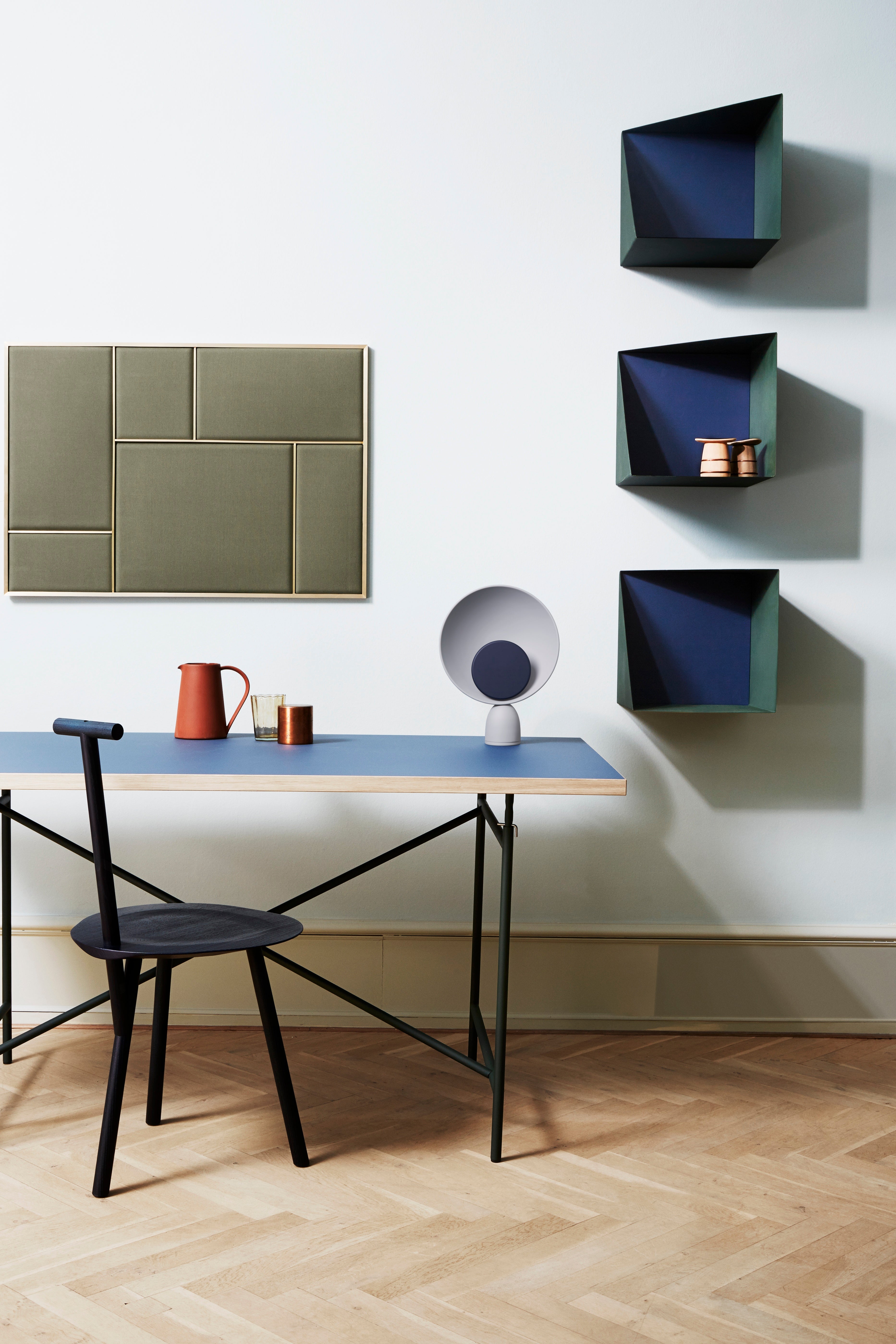SPADE Chair Blue