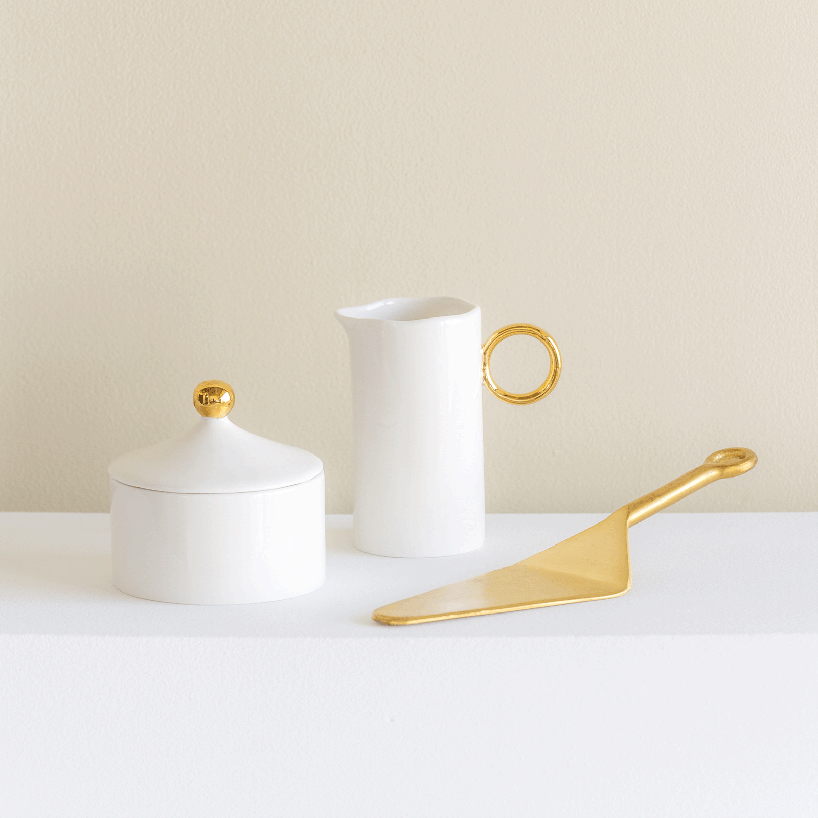 Zuckerdose GOOD MORNING weiß mit goldener Veredelung