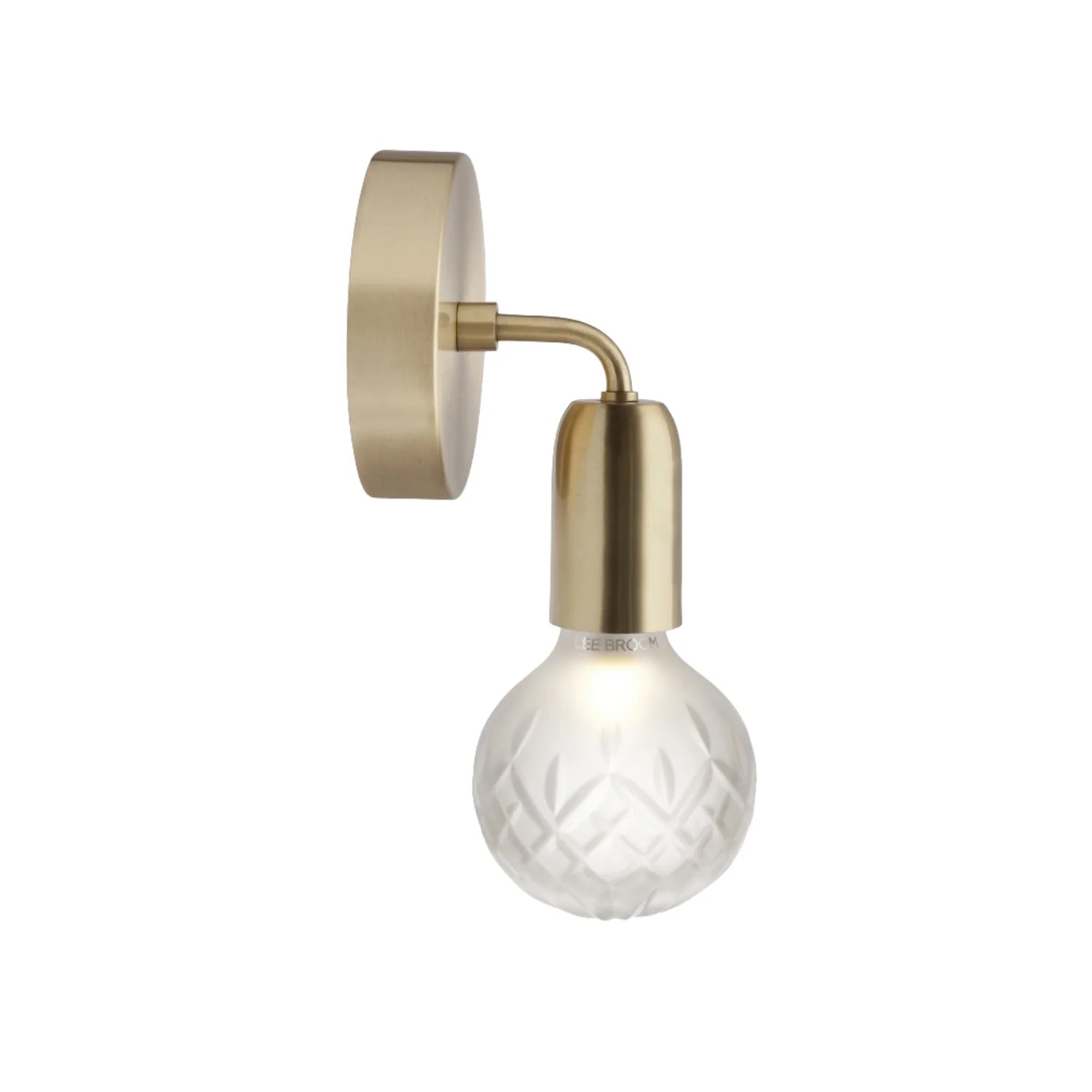 Wandlampe CRYSTAL BULB aus mattem Kristallglas mit messingfarbener Oberfläche