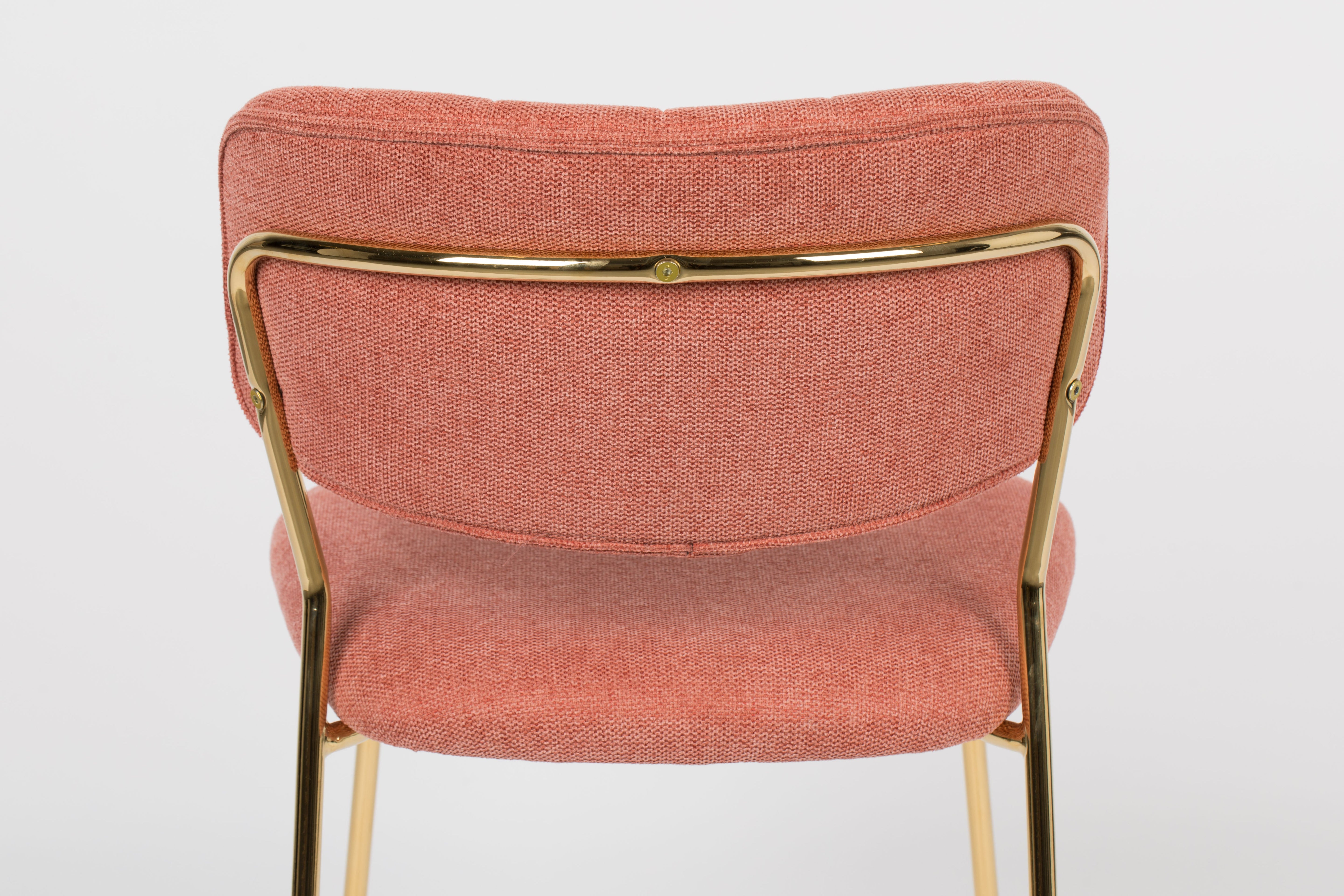 Jolien Pink chair with a golden base