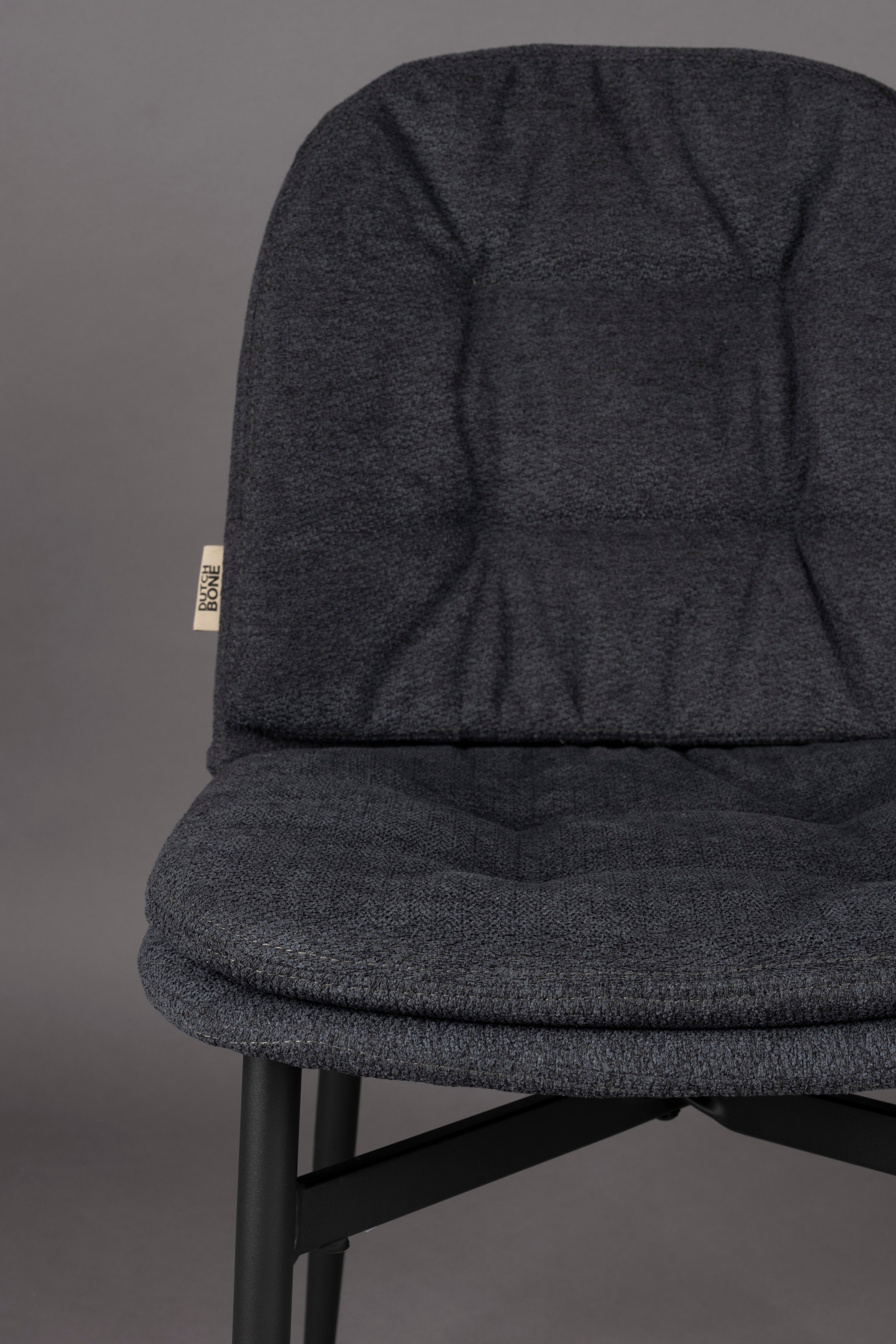 JADE chair dark blue with black base