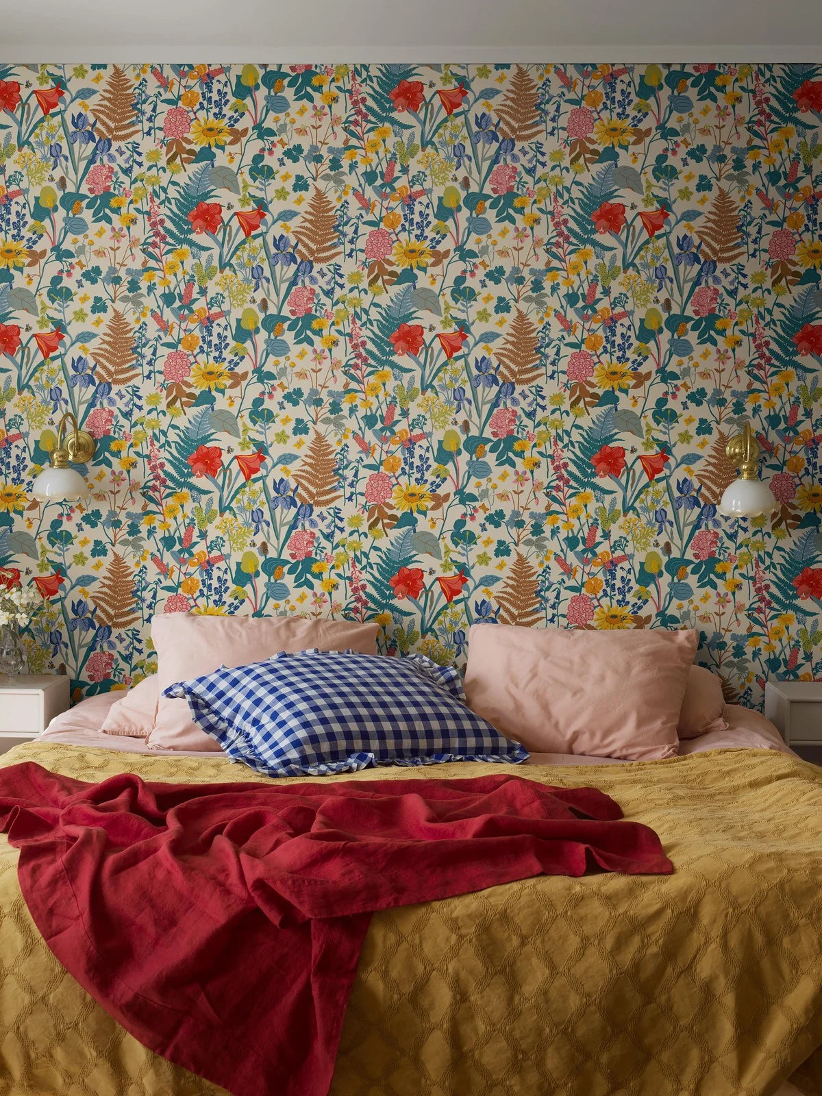 Tapete mit Pflanzenmotiv STUGRABATT beige mit Blau