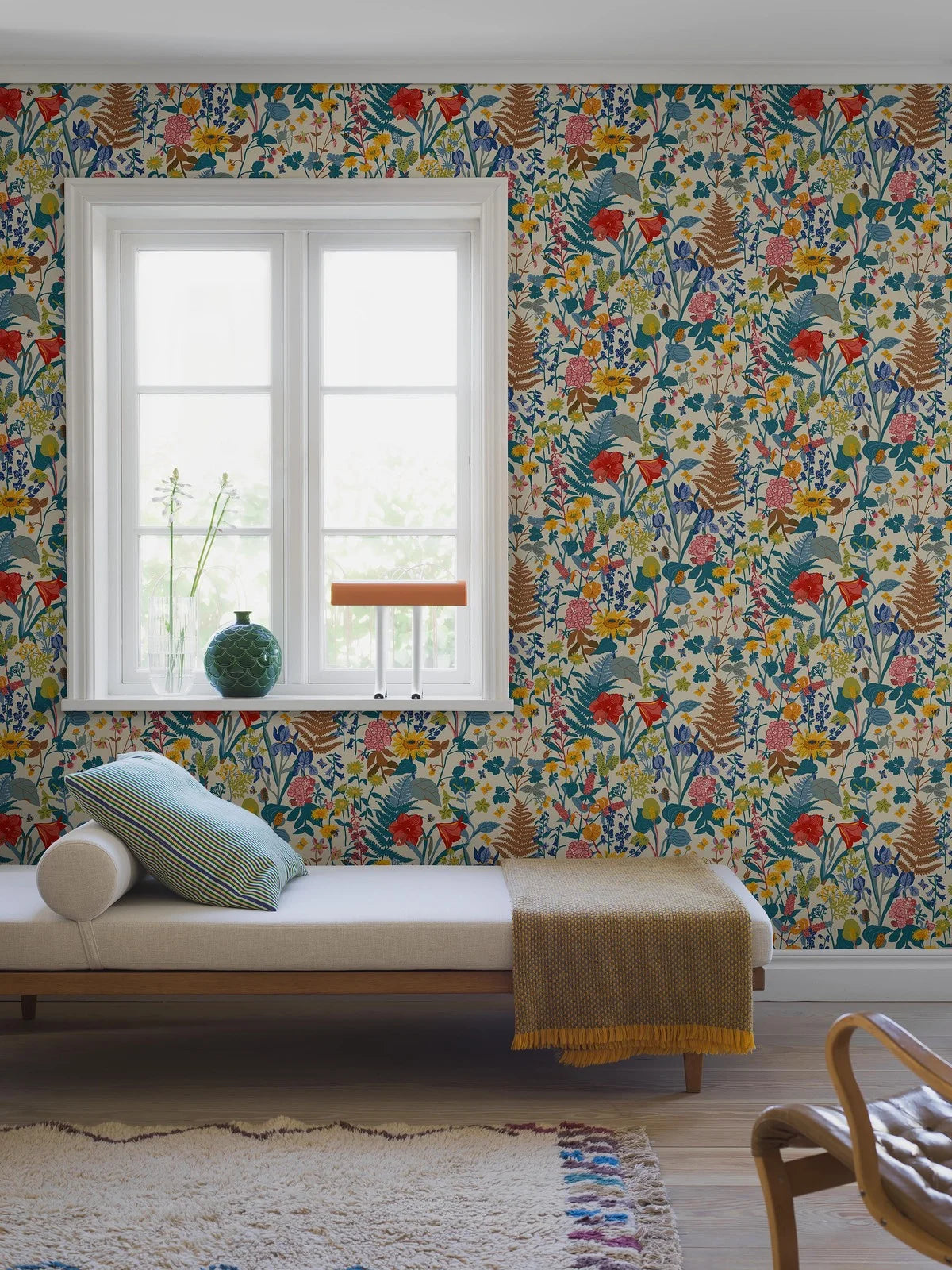 Tapete mit Pflanzenmotiv STUGRABATT beige mit Blau