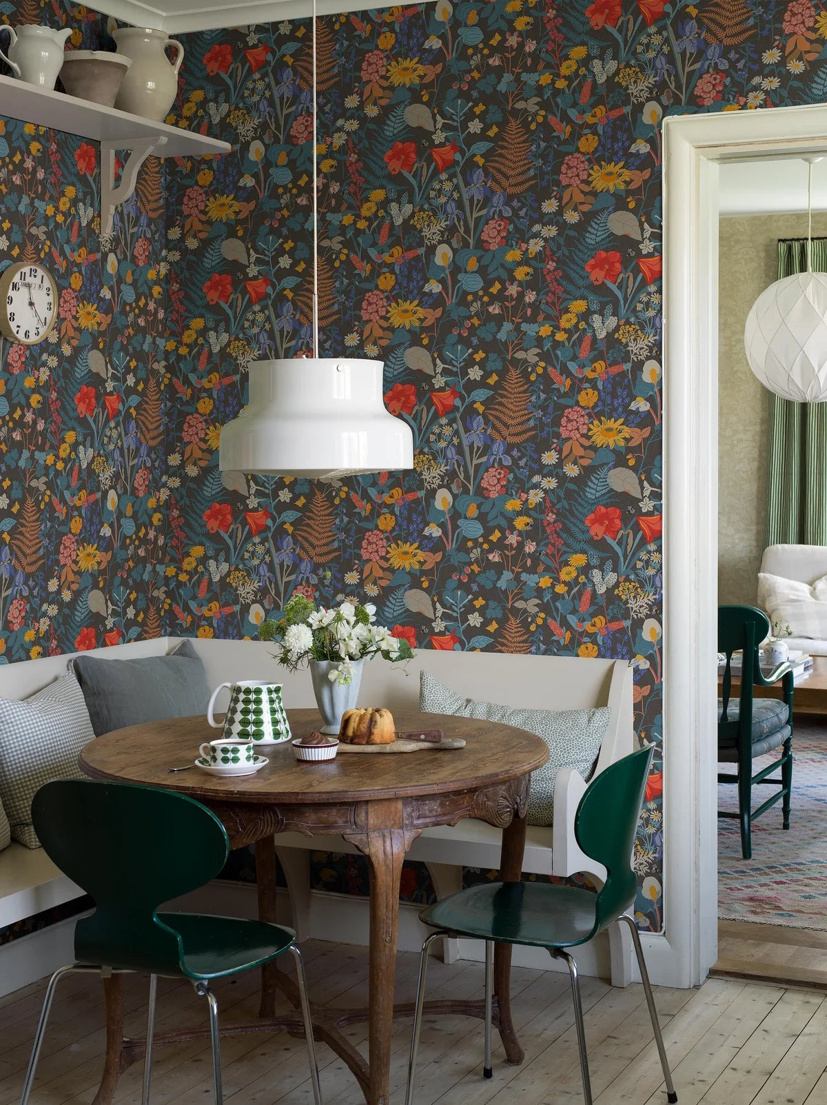 Tapete mit Pflanzenmotiv STUGRABATT blau mit gelb