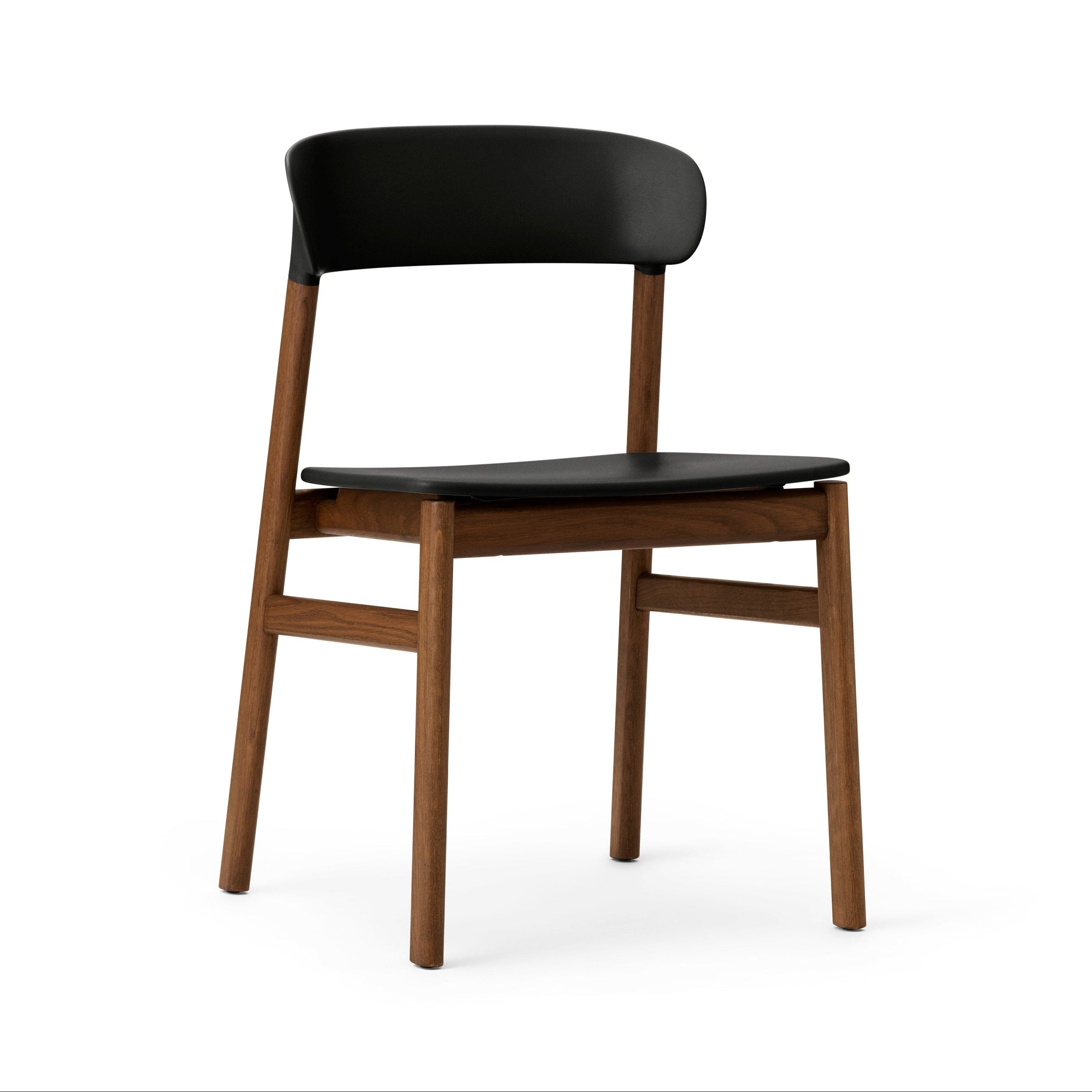 Herit black chair with a dark oak base
