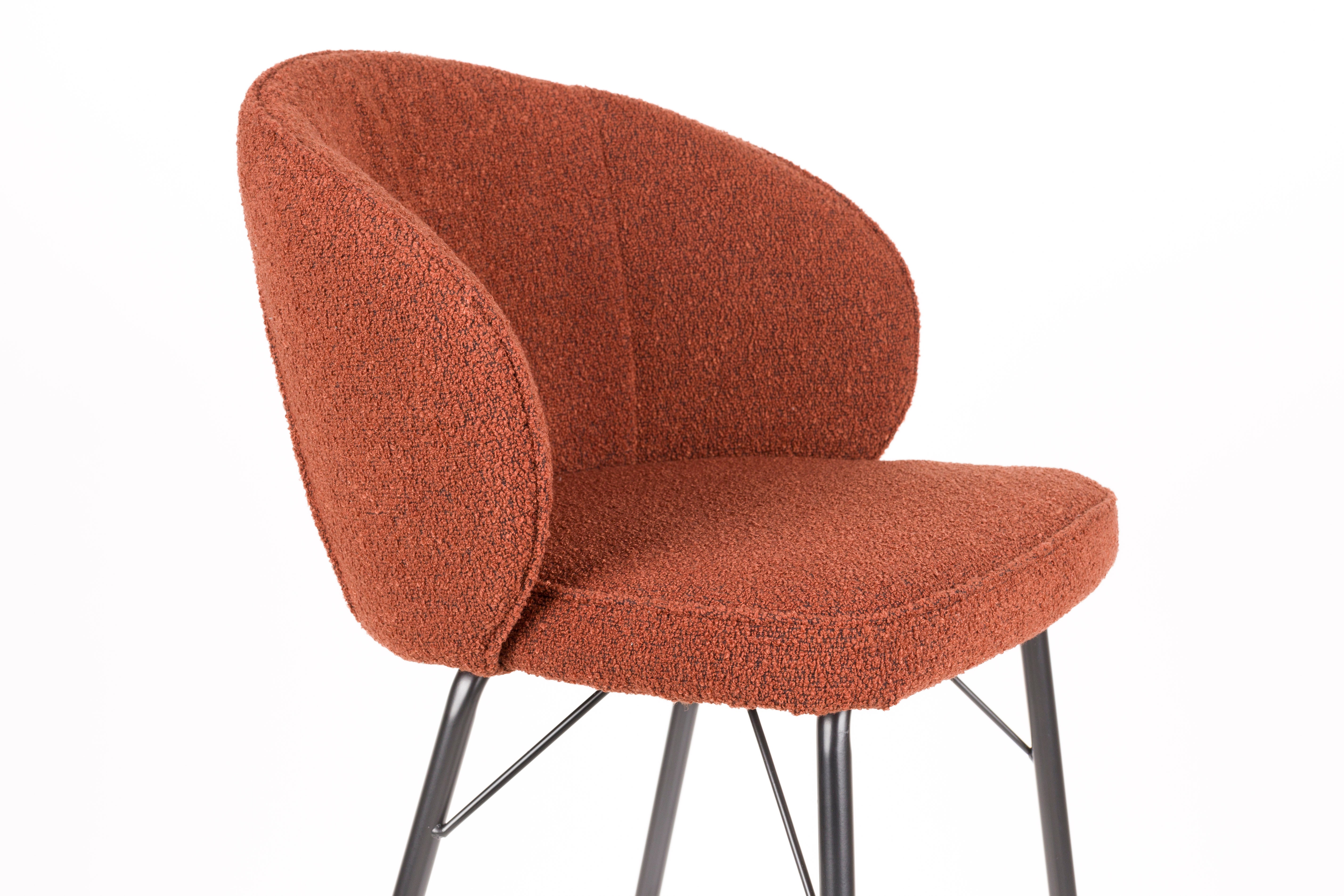 Hocker JOA terrakotta mit schwarzem Fuß