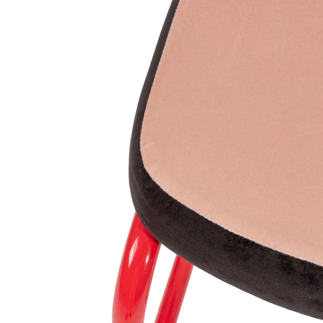 SUPERCHAIR BLUE GRID chair in salmon with a red base