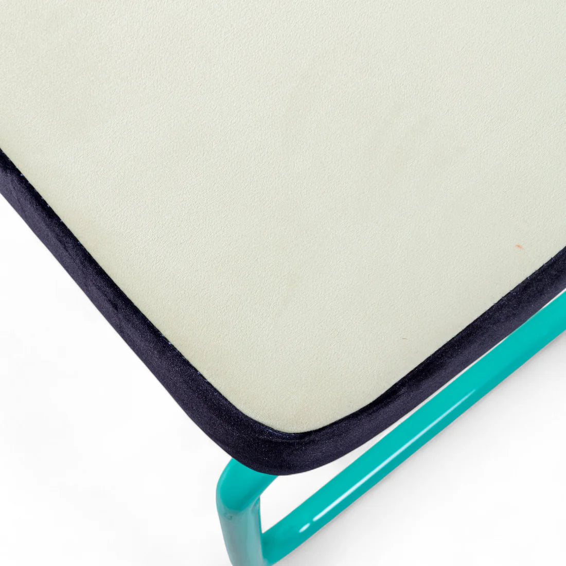 Sessel SUPERLOUNGE TERRAZZO in leuchtendem Gelb mit türkisfarbenem Gestell