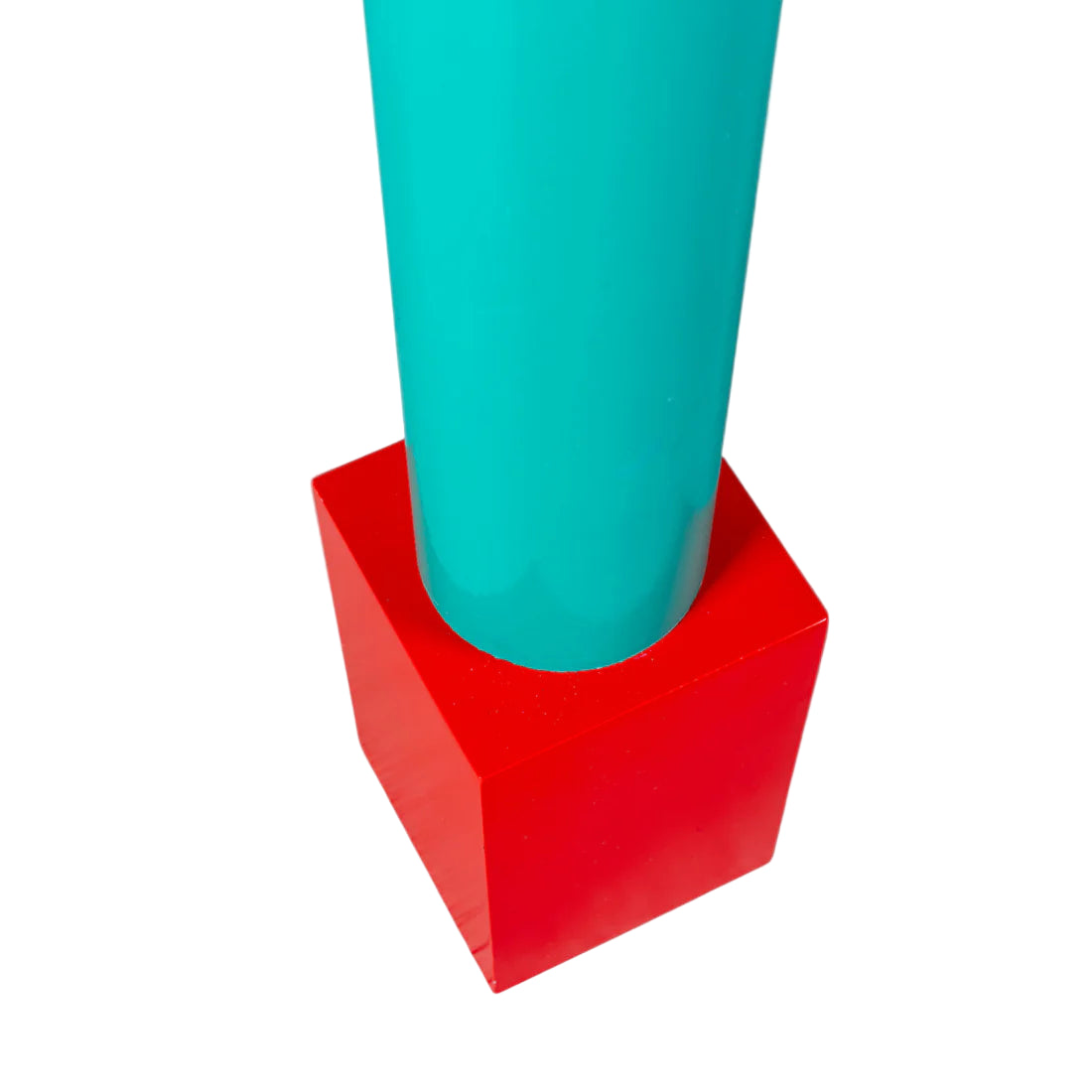 Tisch SUPERTABLE TERRAZZO rosa mit türkisfarbenem Akzent