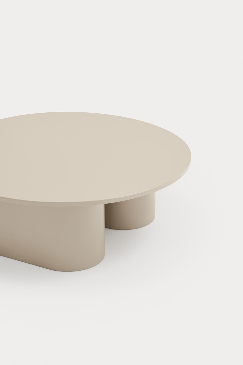 Oval coffee table beige totem