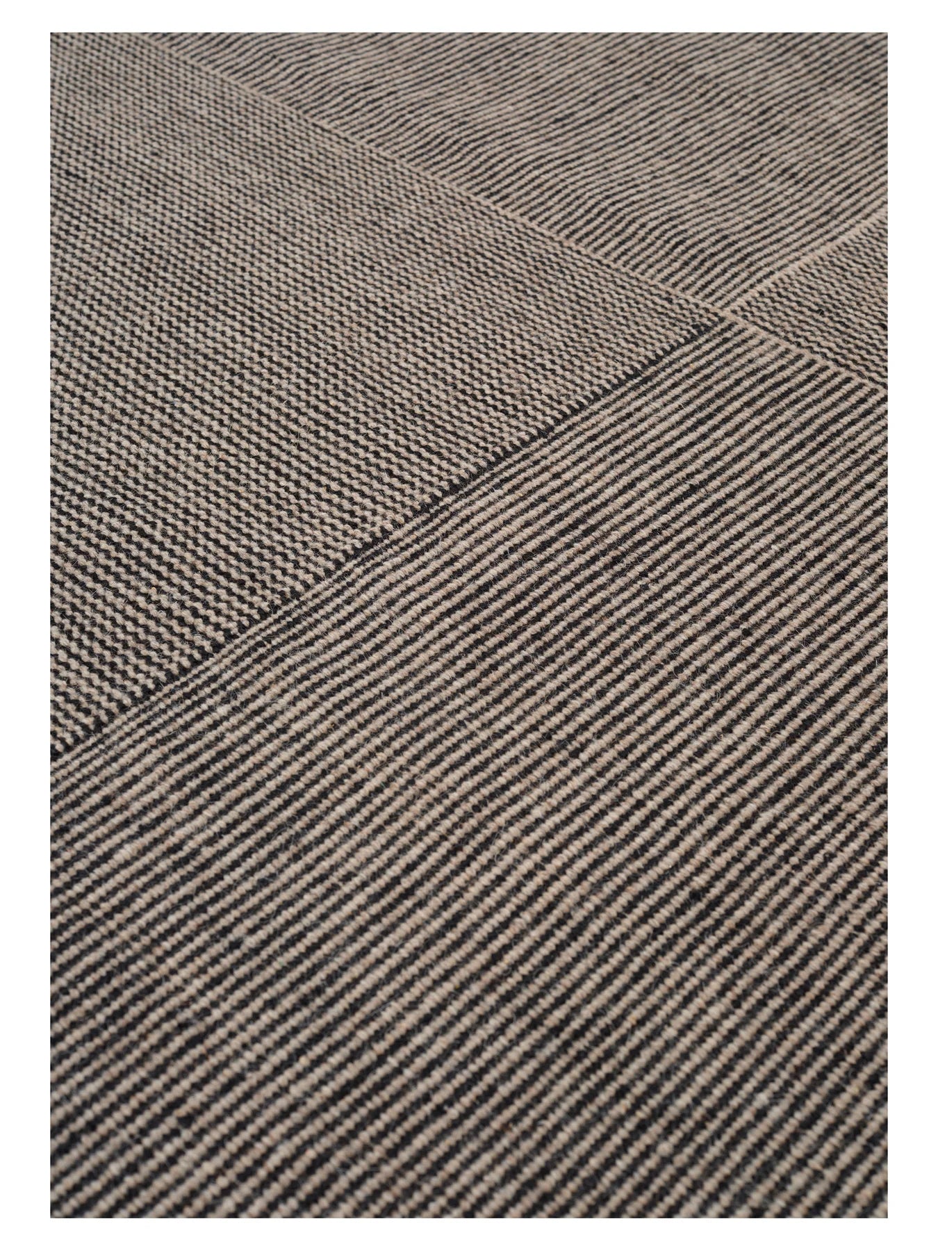 KENT gray rug with beige
