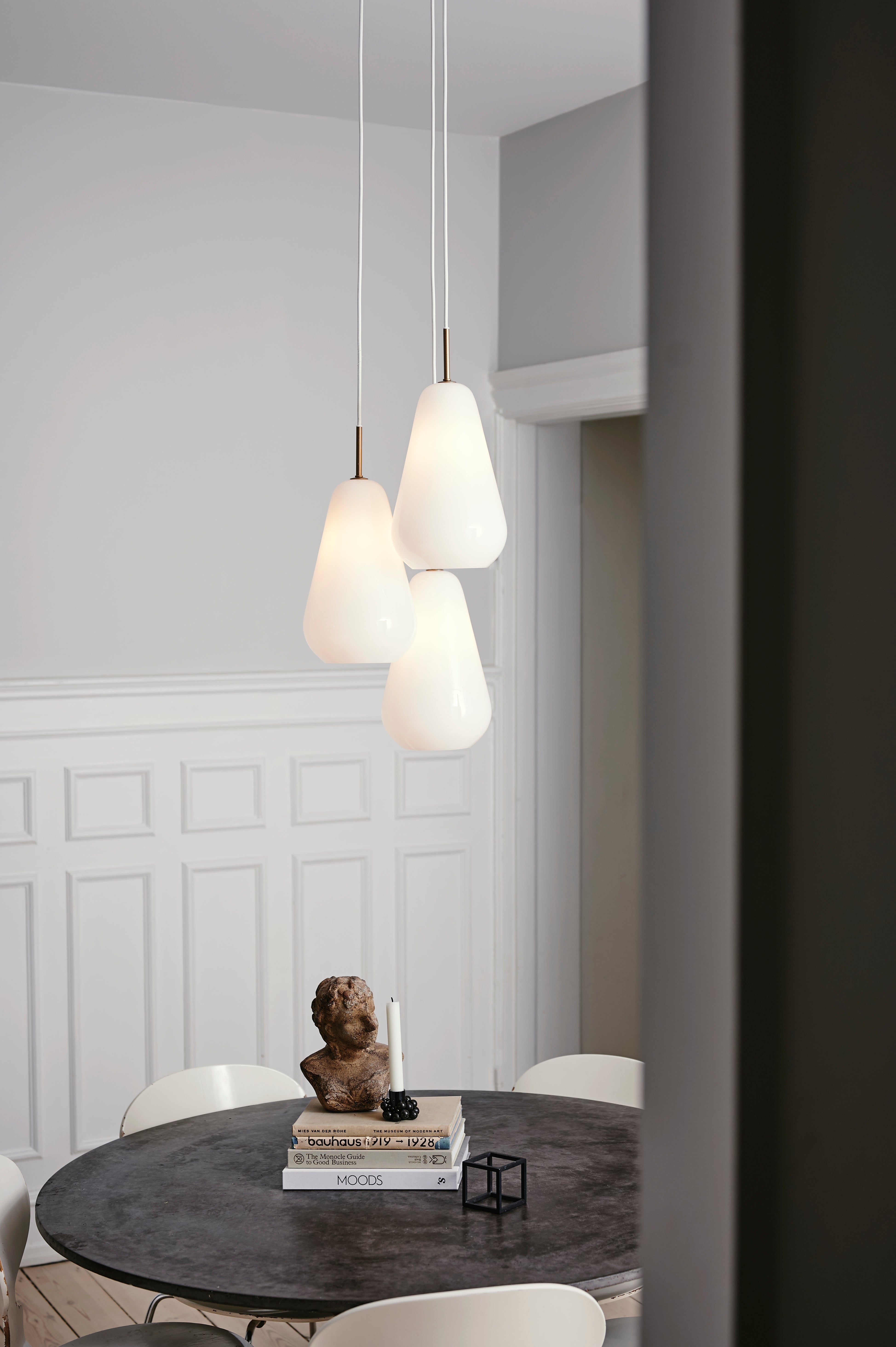 ANOLI 3 Pendant Lamp in Gold with Opal Glass