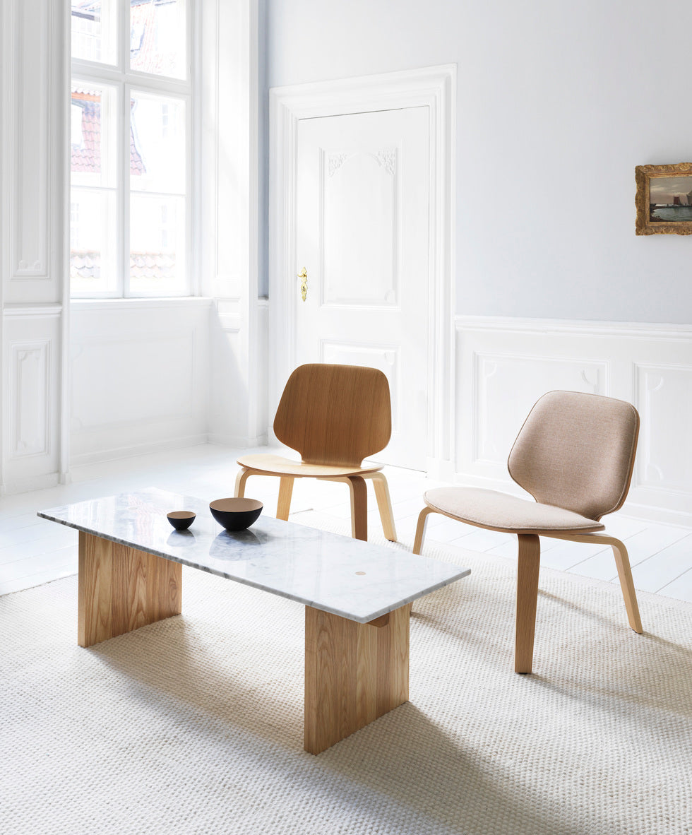 Upholstered armchair my black oak veneer