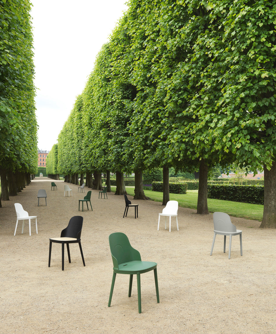 White allez chair with wicker and oak base