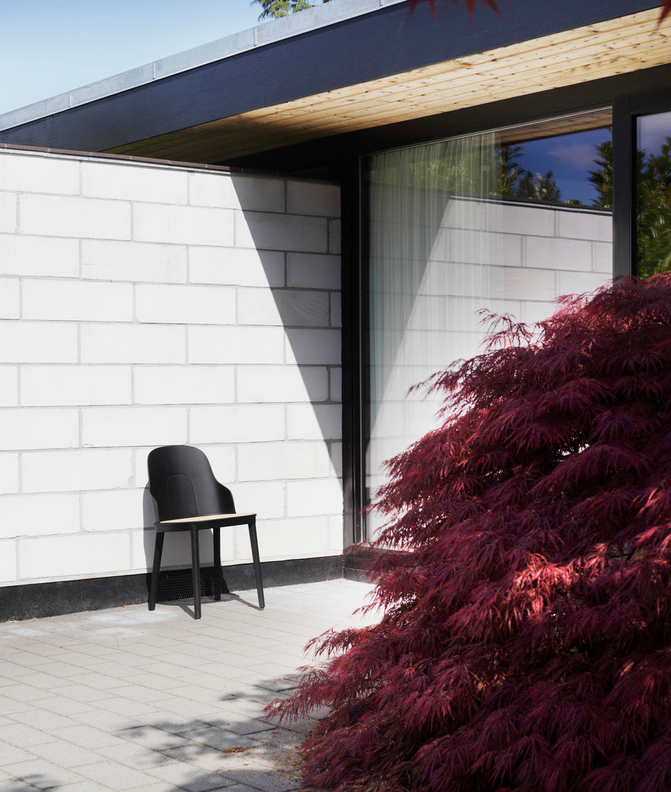 Allez PP white chair with wicker