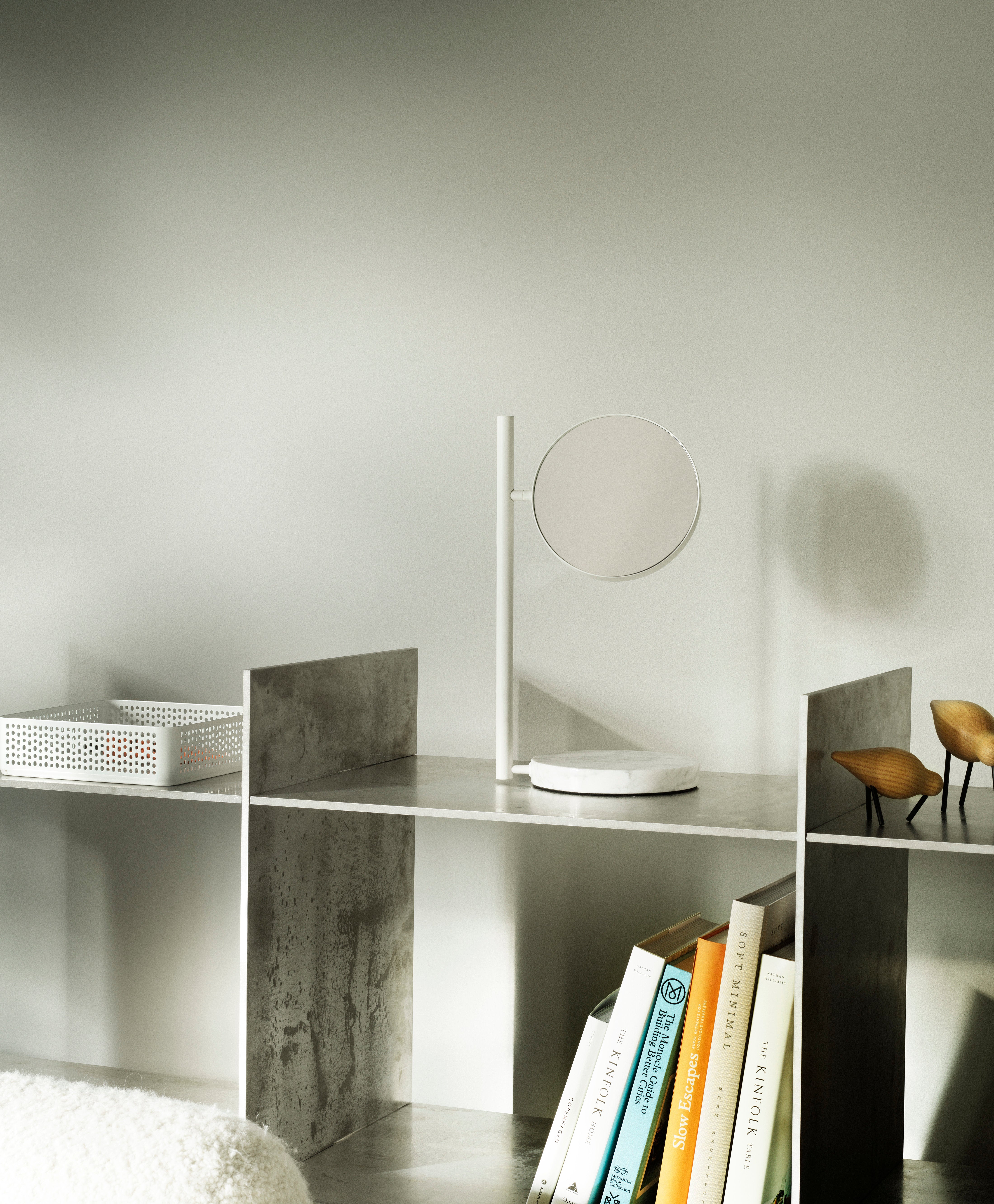 Freestanding Mirror POSE White Marble