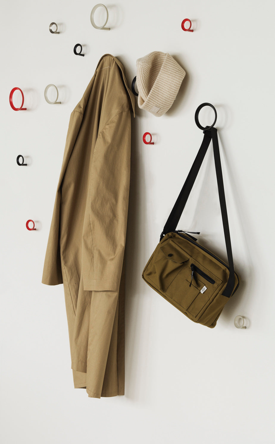 Garderobe LOOP warmes Grau