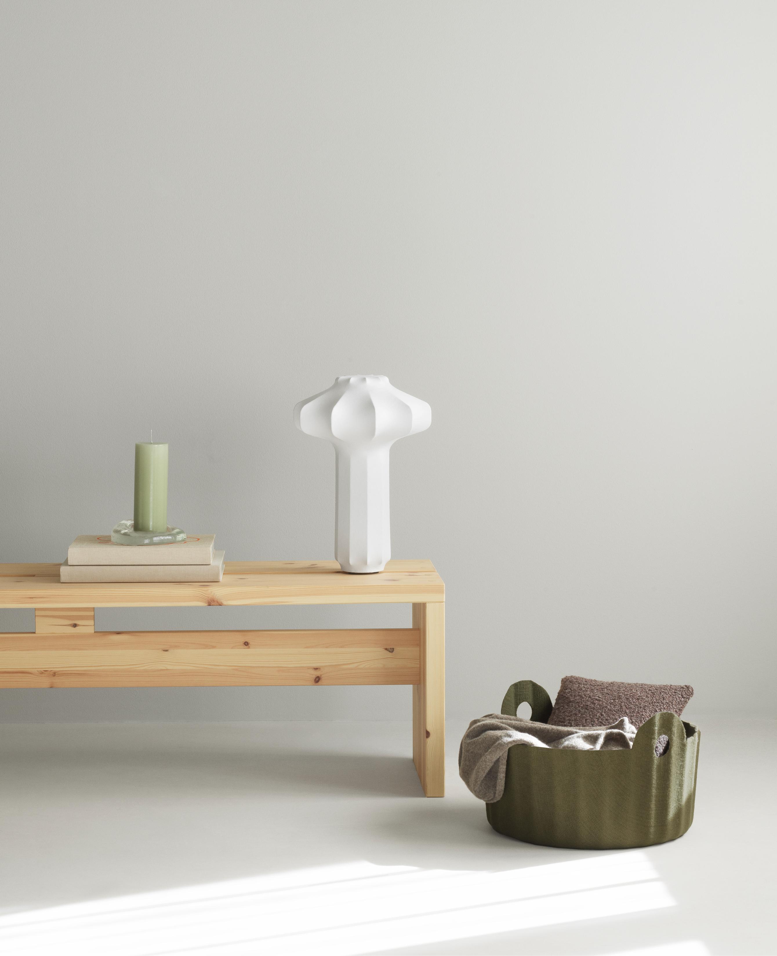 PHANTOM white table lamp