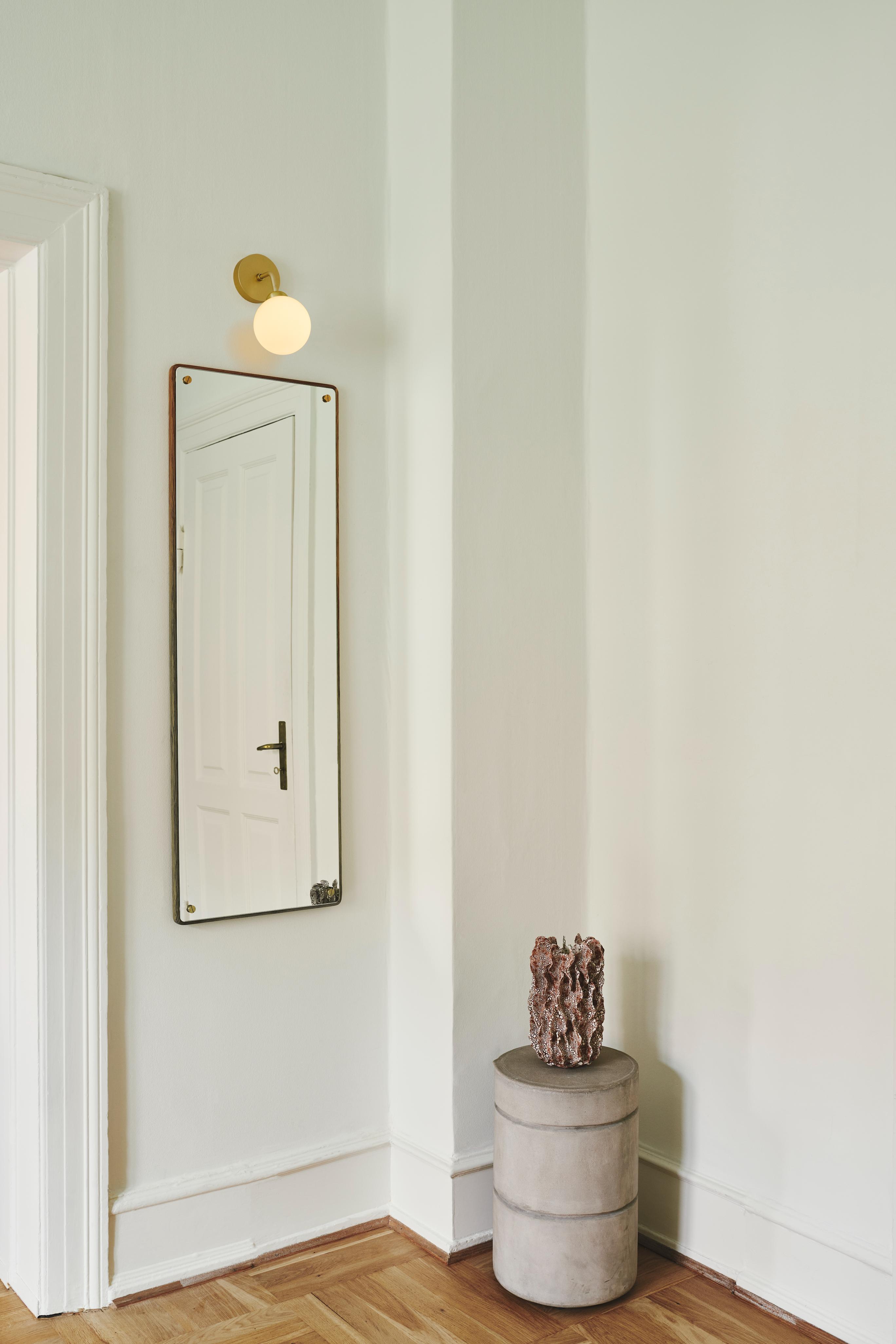 APIALES Wall Lamp in Brass with Opal Glass