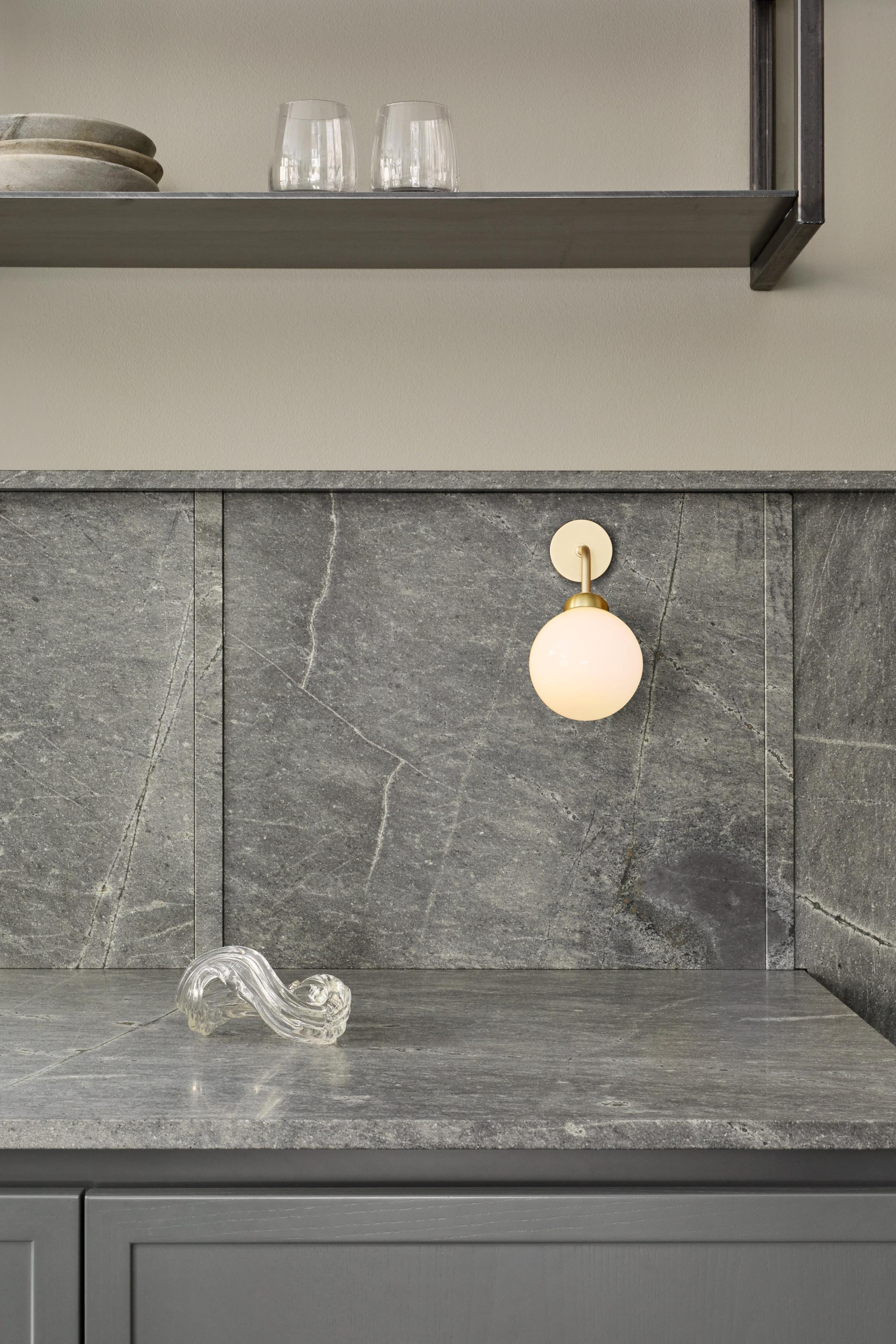 APIALES Wall Lamp in Brass with Opal Glass