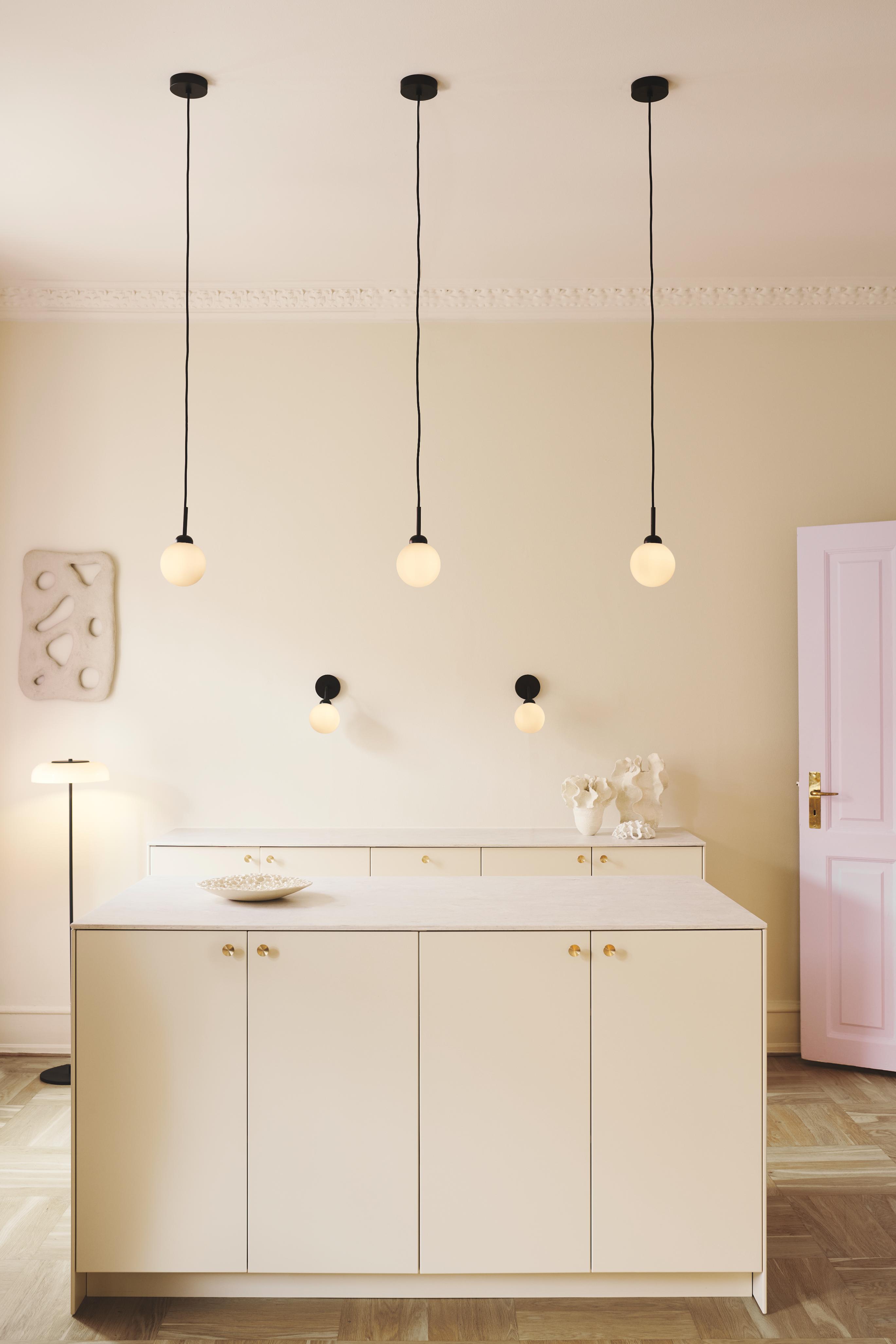 APIALES Black Wall Lamp with Opal Glass