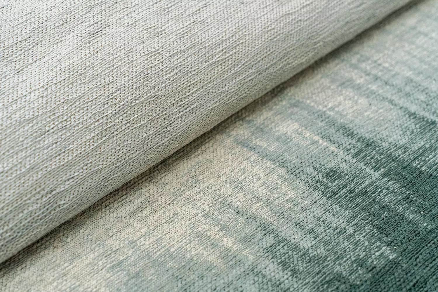 Round rug SENDAI blue with white